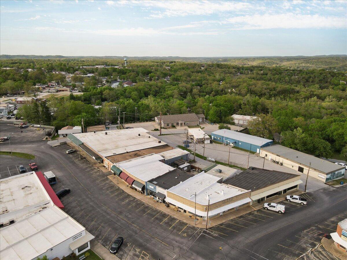 60266610 Property Photo 30