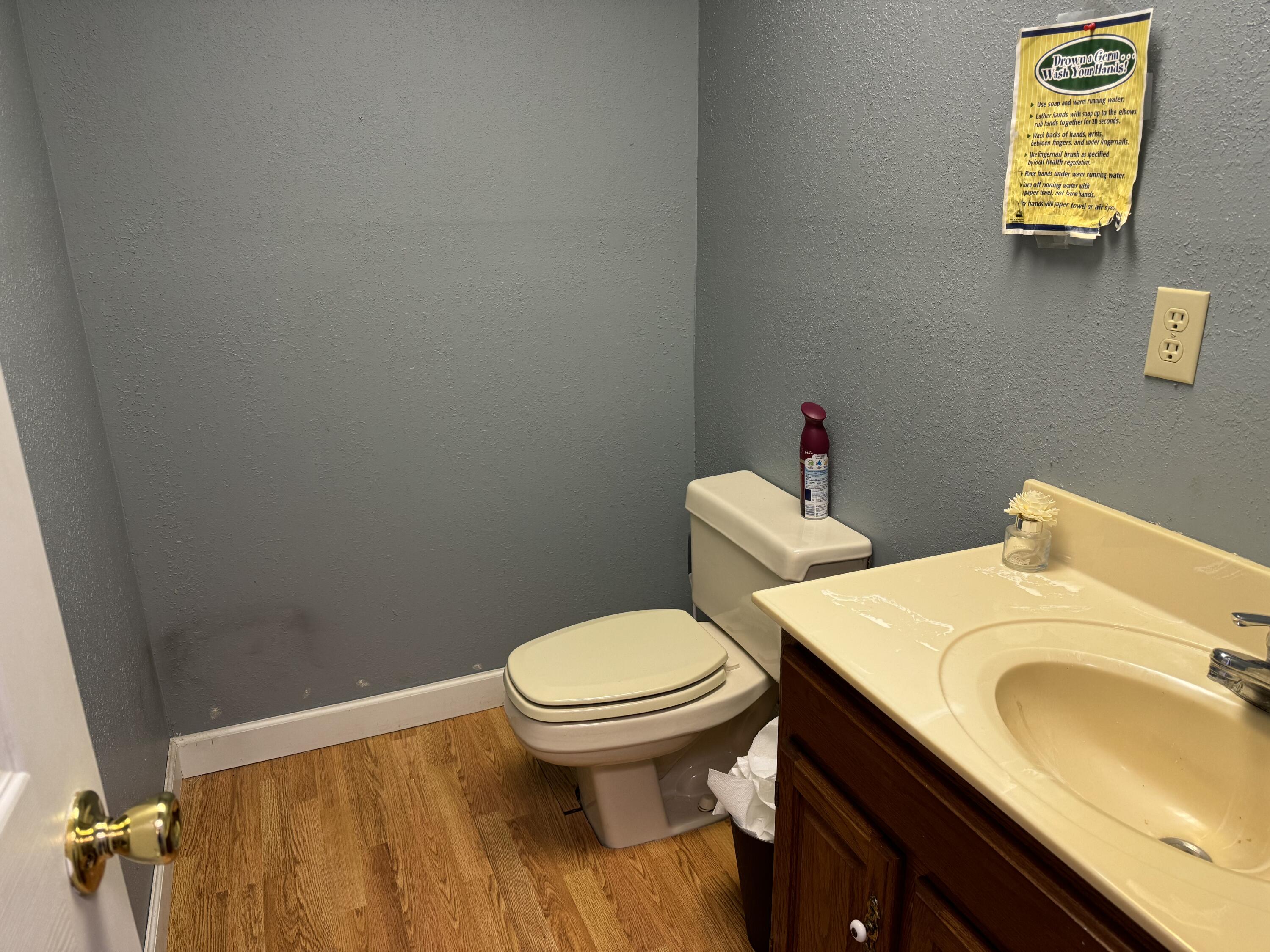 302 West Jackson Street Property Photo 8