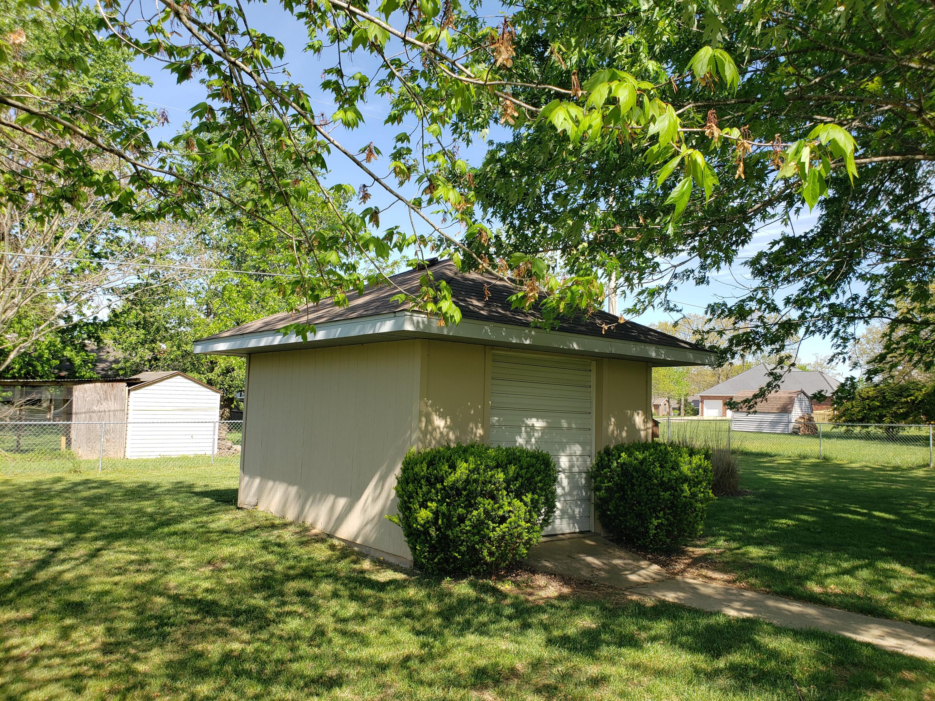 269 Lundh Boulevard Property Photo 28