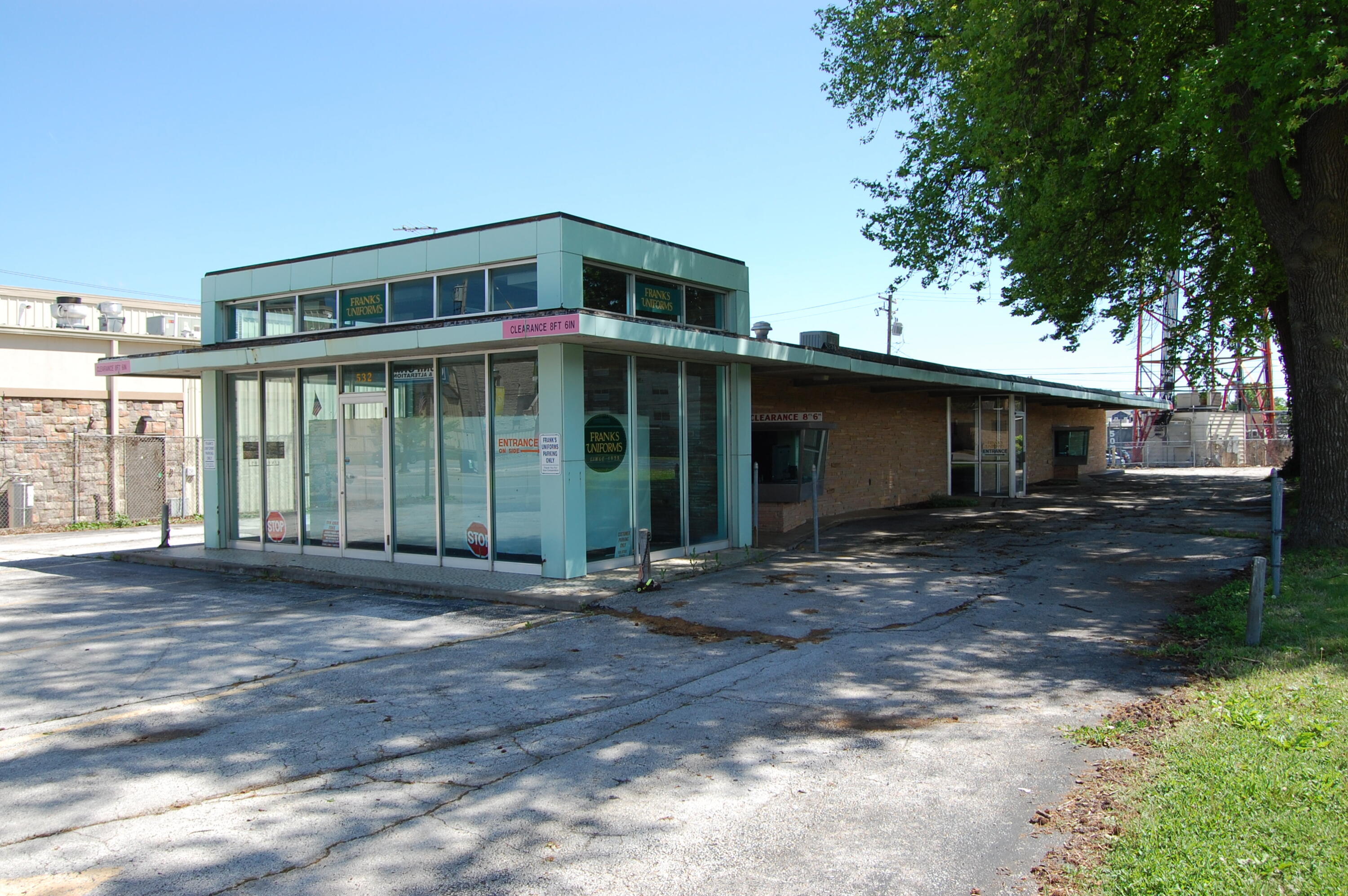 532 East Walnut Street Property Photo 1
