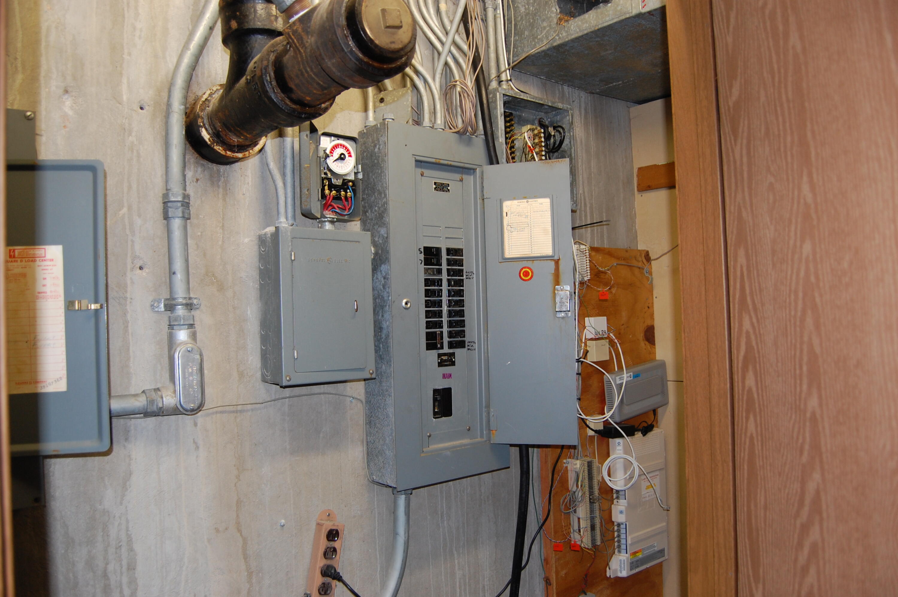 532 East Walnut Street Property Photo 15