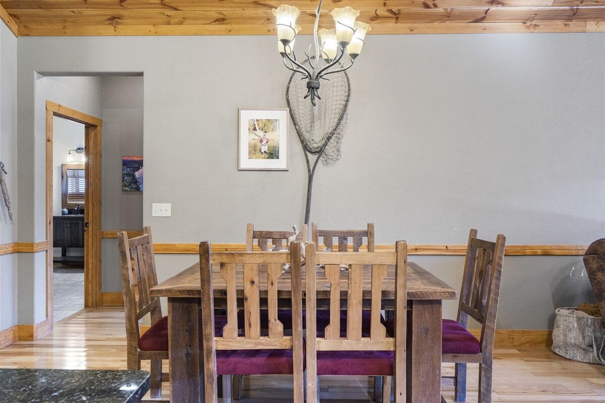 128 Rocking Chair Loop Property Photo 12