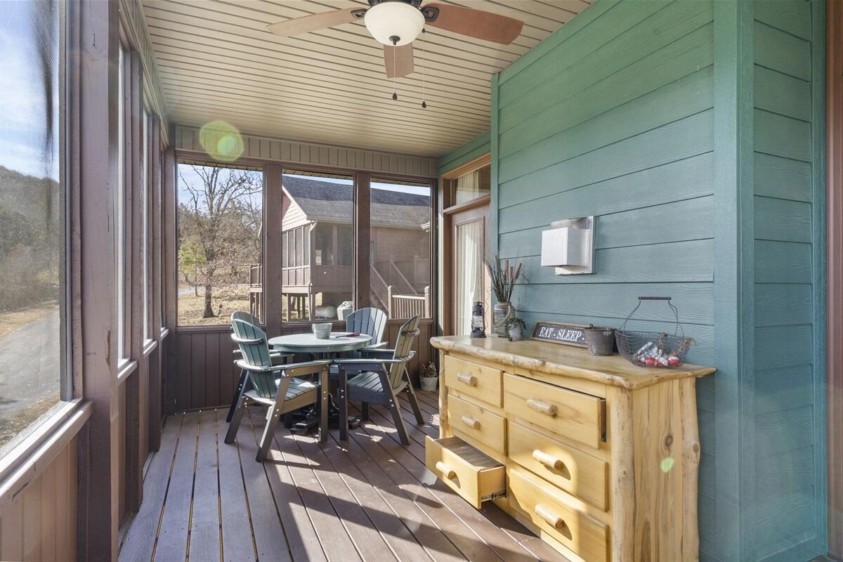 128 Rocking Chair Loop Property Photo 13