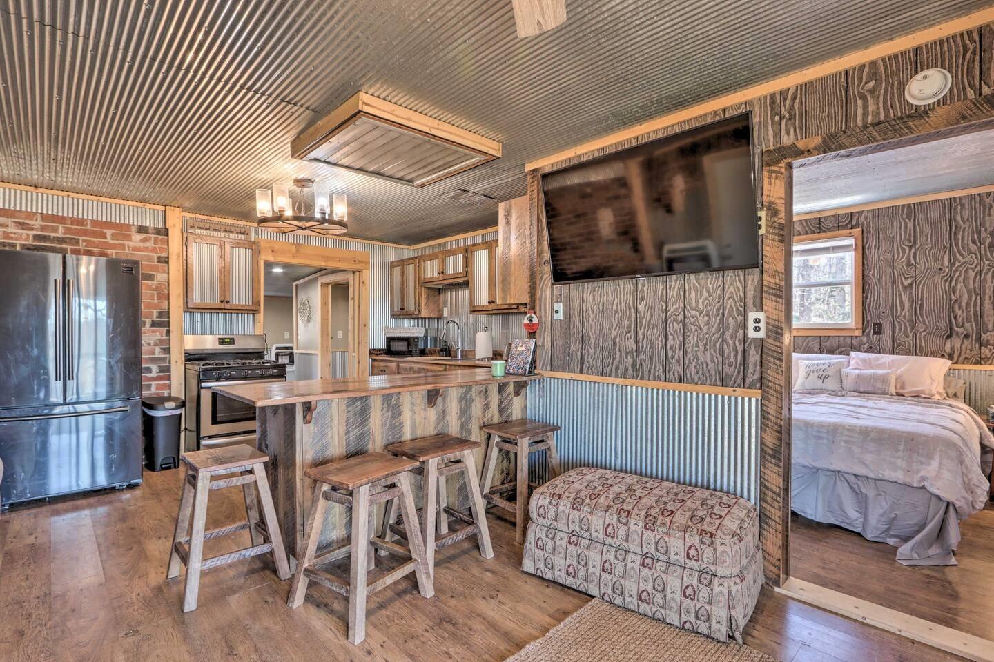 3142 Fishin Hole Road Property Photo 20