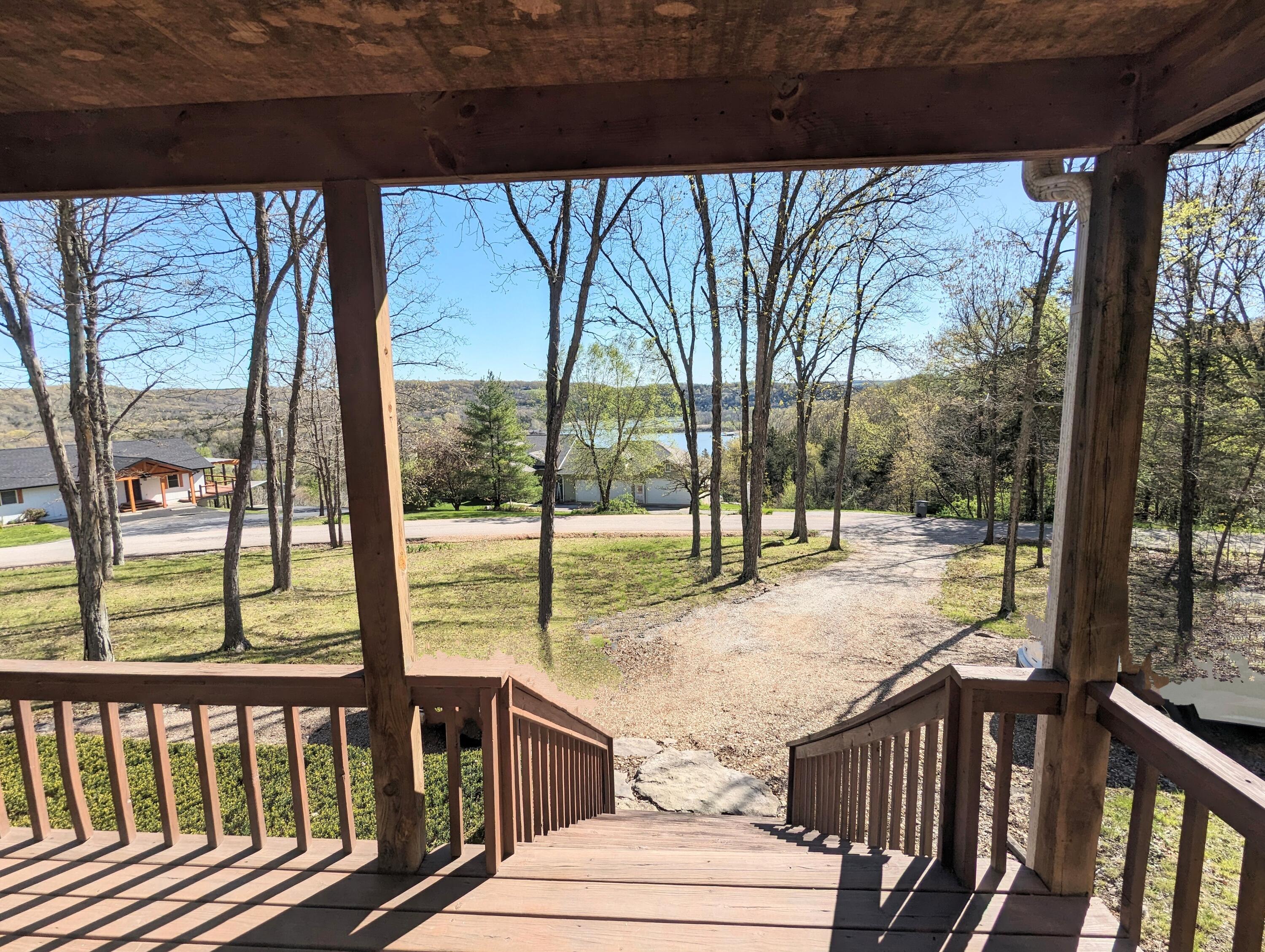 750 Saint Cloud Drive Property Photo 8
