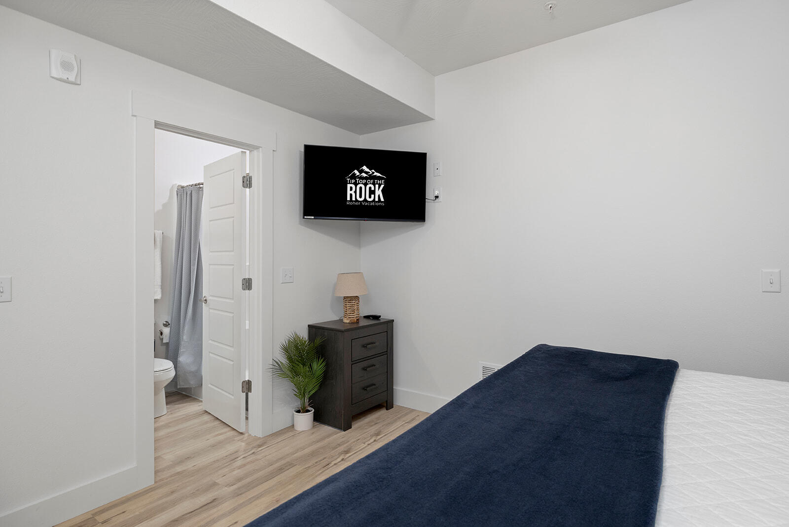208 & 212 Chateau Mountain Hilltop Way Property Photo 14