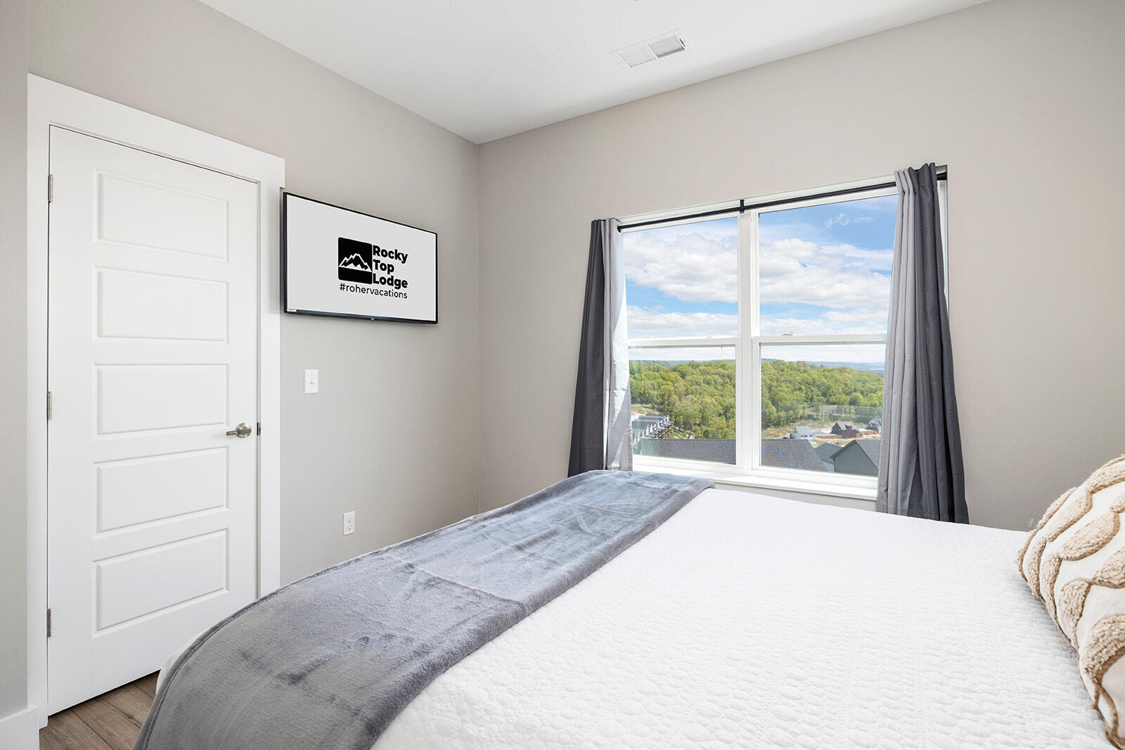 208 & 212 Chateau Mountain Hilltop Way Property Photo 71