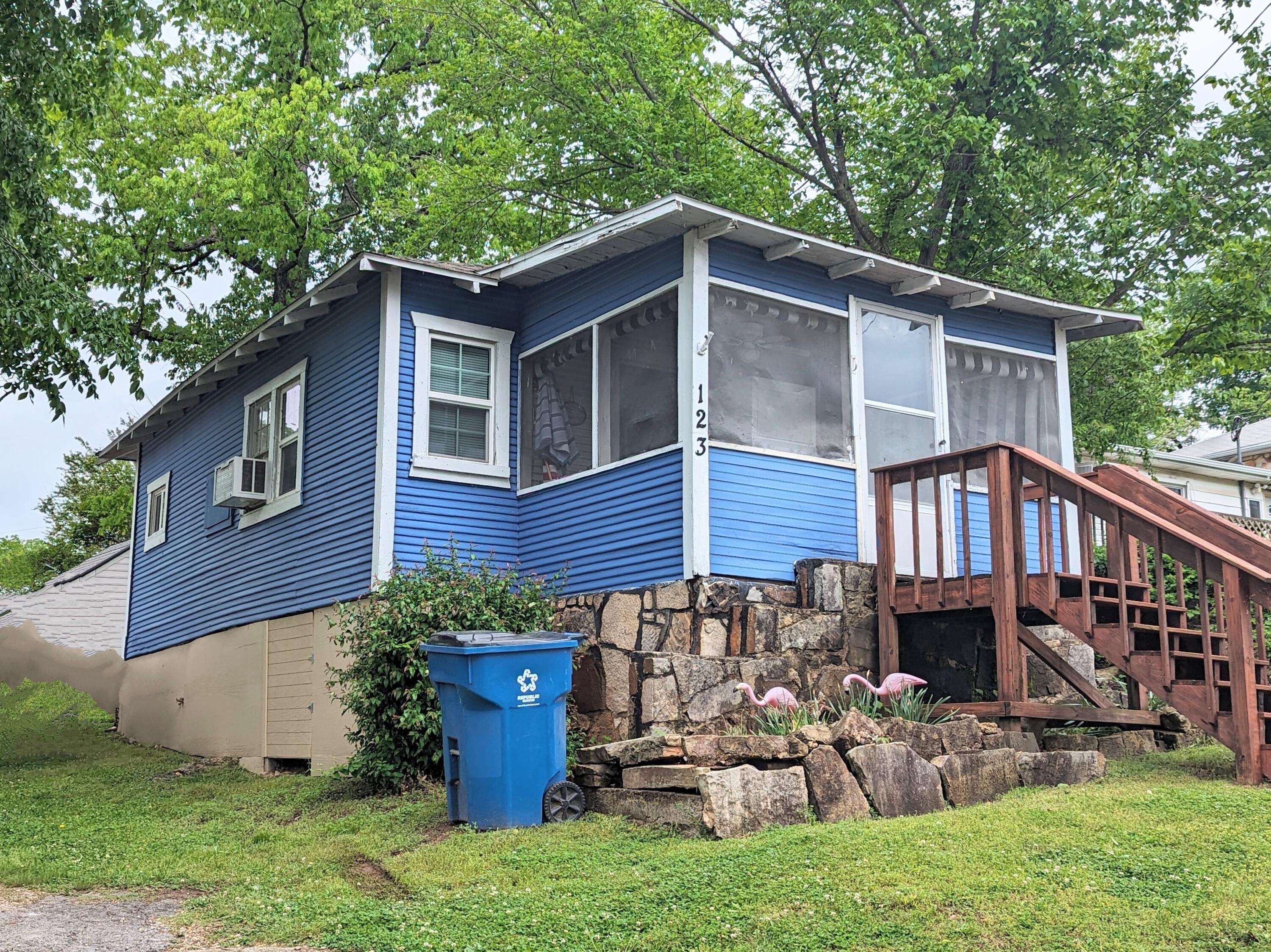 123 Recreation Avenue Property Photo 1