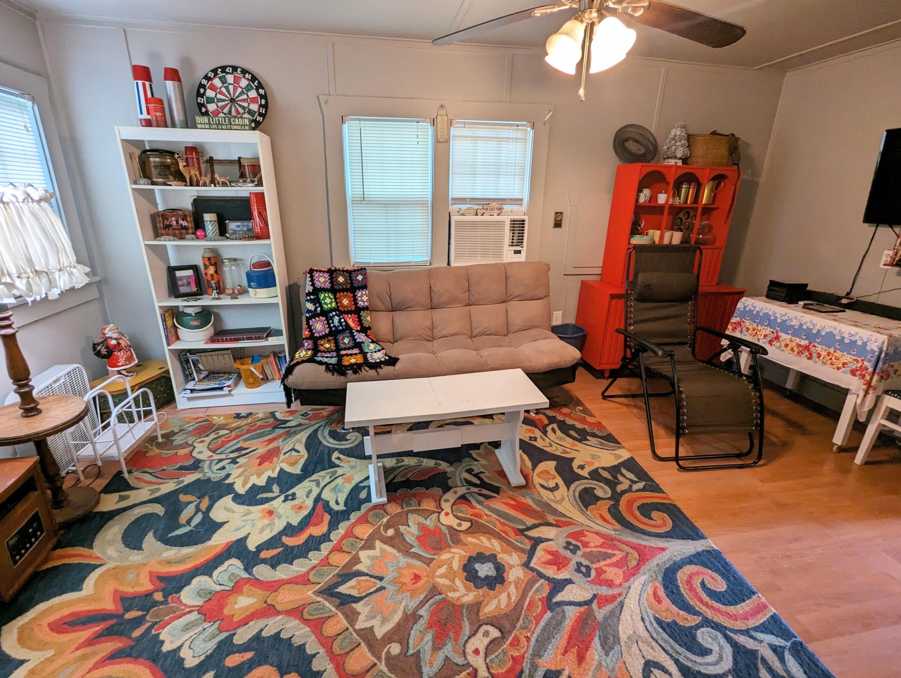 123 Recreation Avenue Property Photo 7