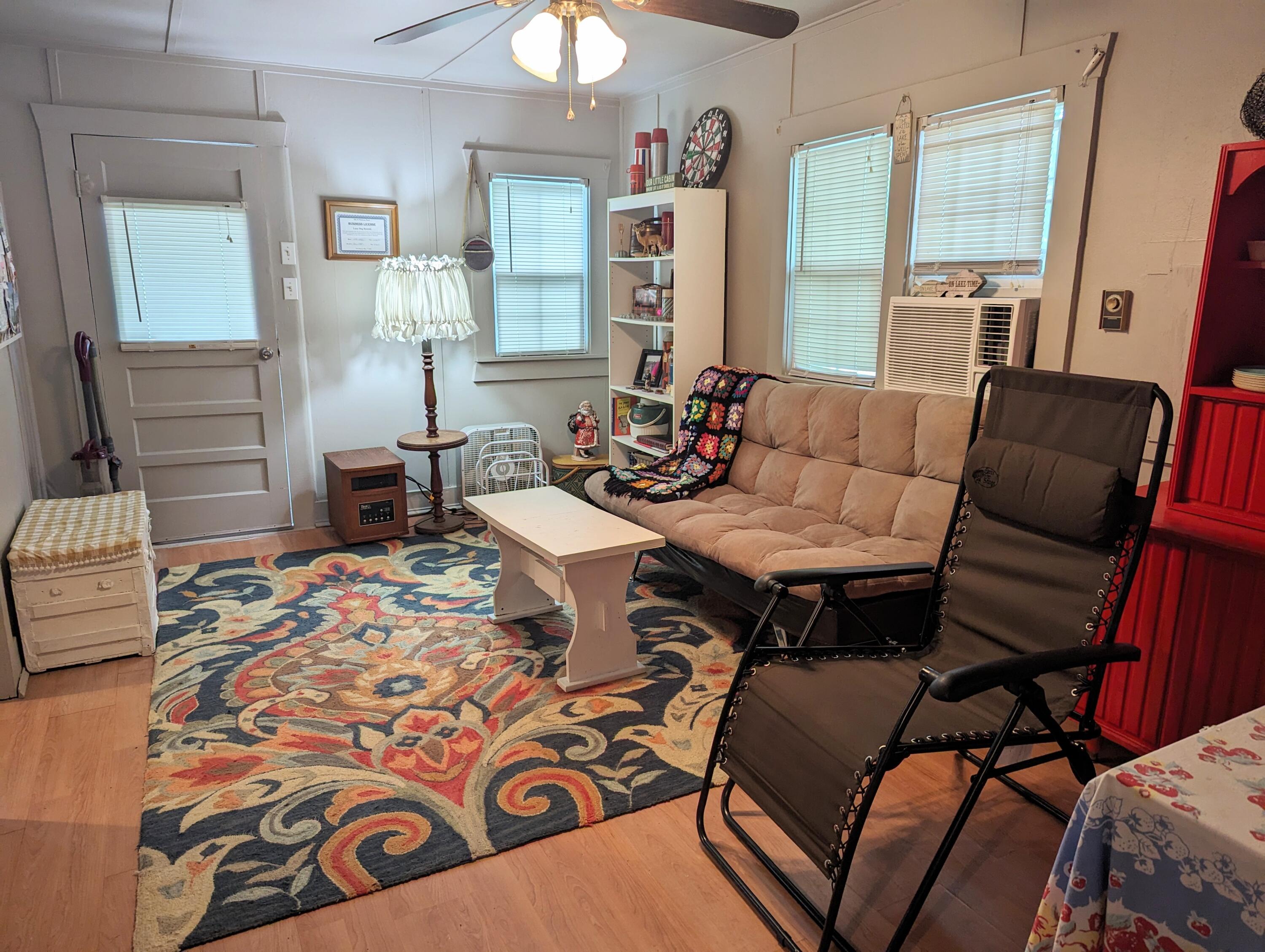 123 Recreation Avenue Property Photo 8