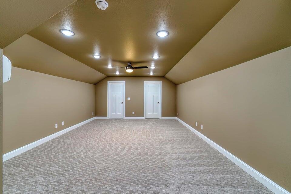 21942 Mill Creek Circle Property Photo 22
