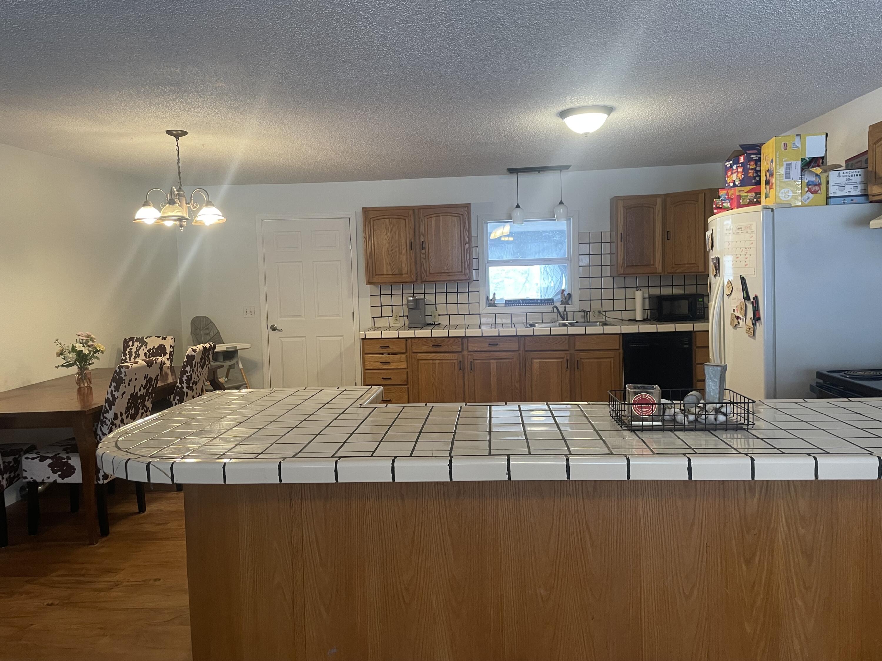 9140 Splitlimb Road Property Photo 13