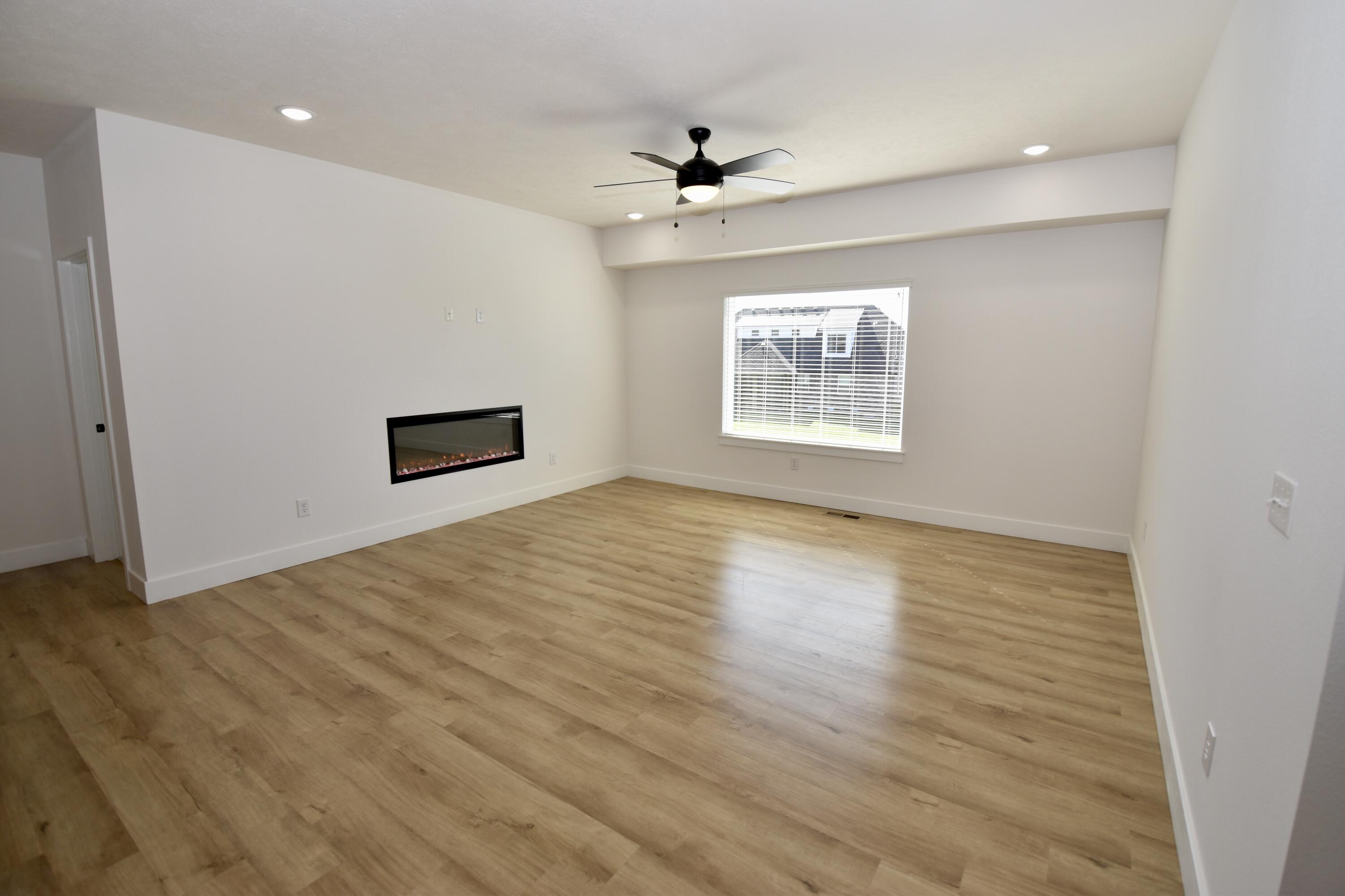 1505 North Thornhill Drive Property Photo 14
