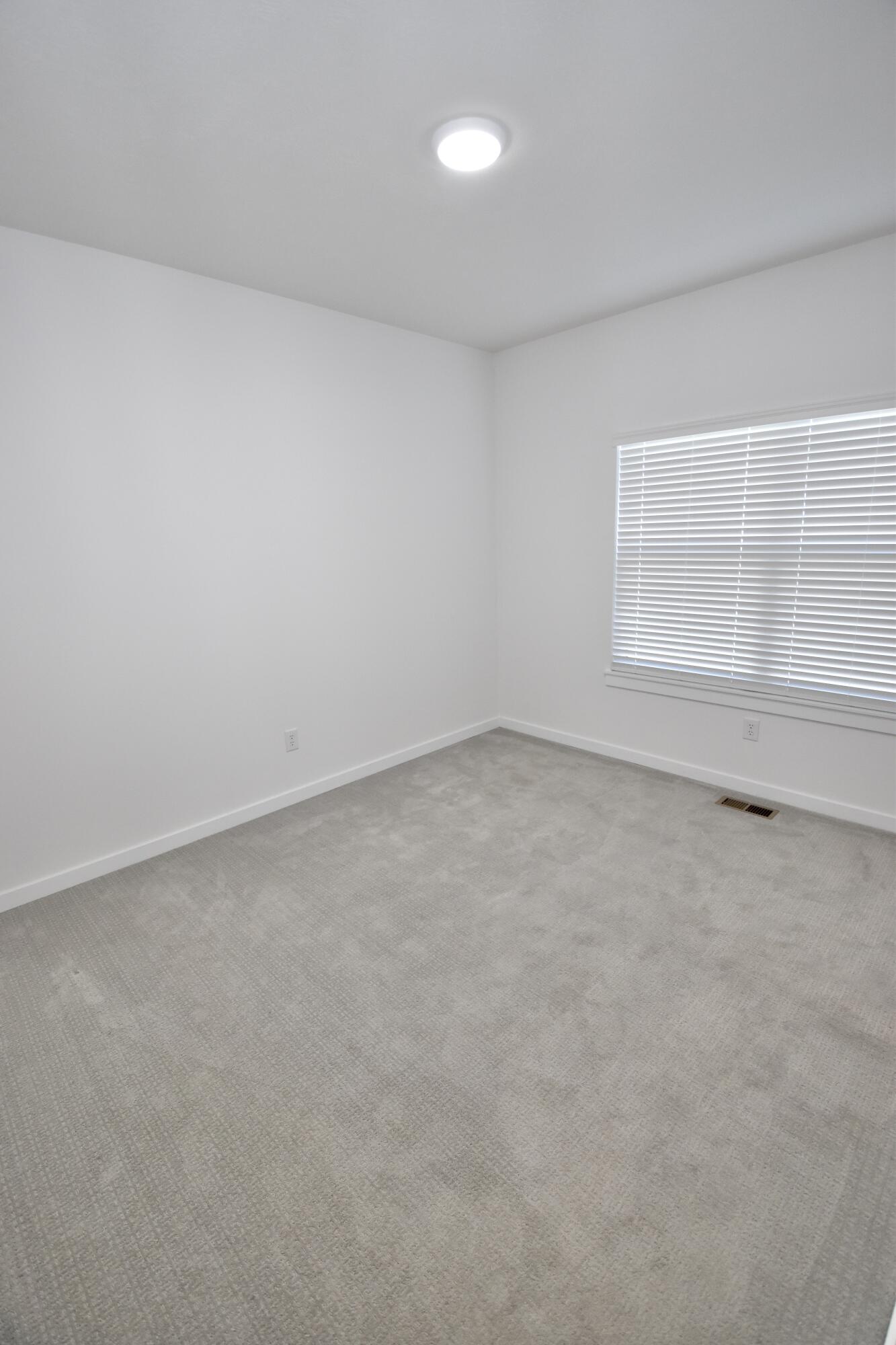1505 North Thornhill Drive Property Photo 27