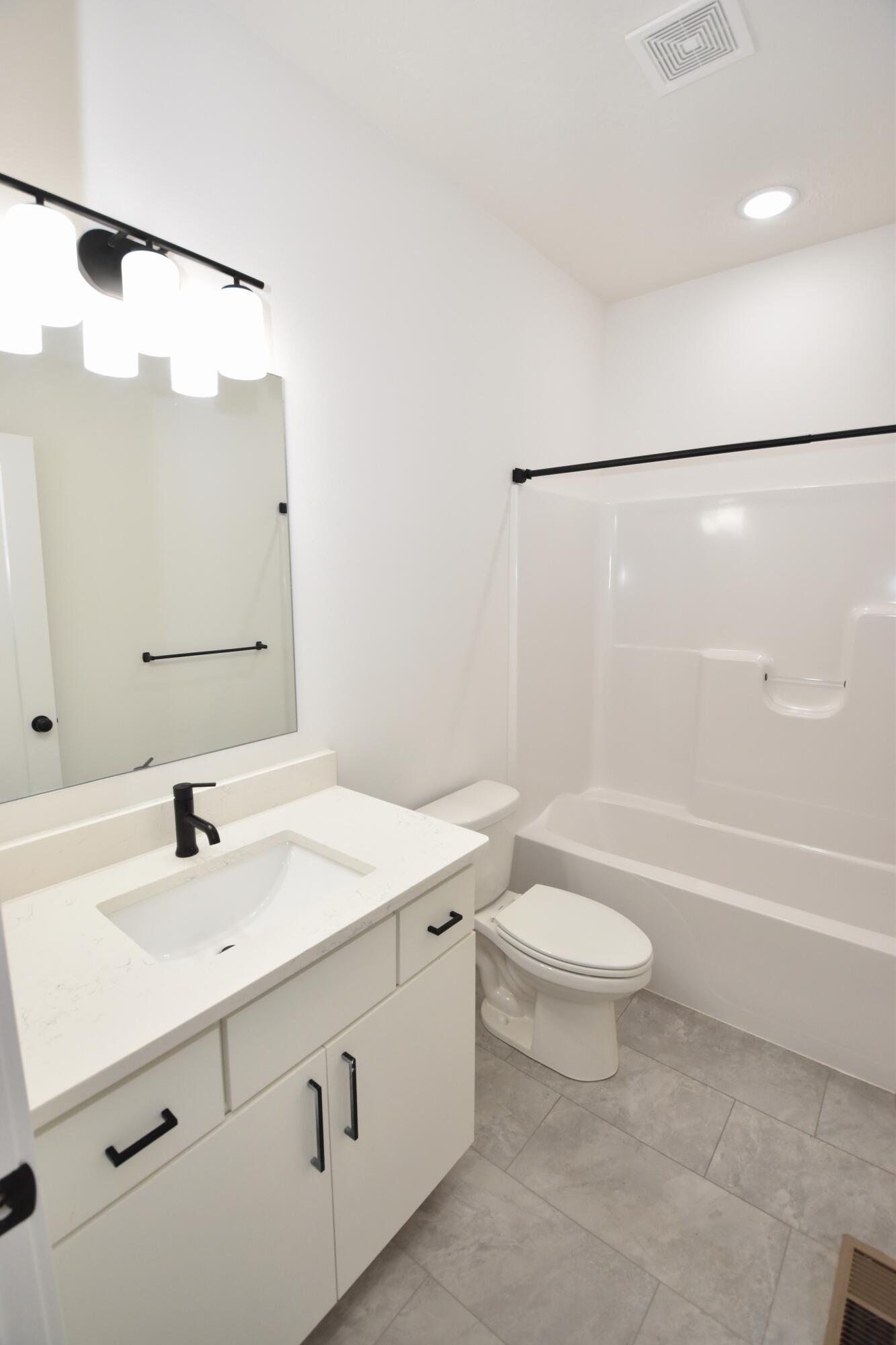1505 North Thornhill Drive Property Photo 28