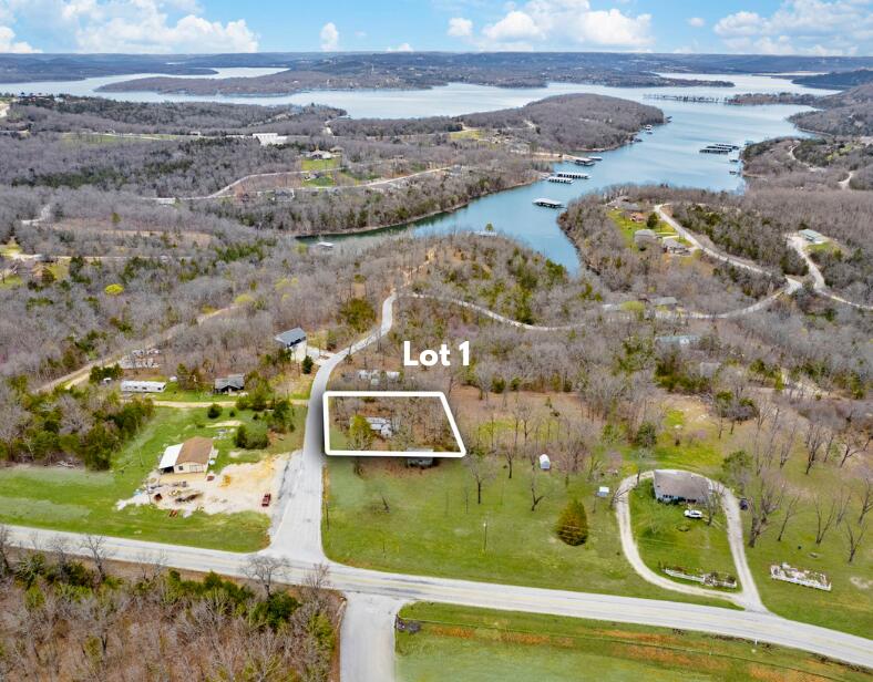1699 State Highway H Property Photo 1