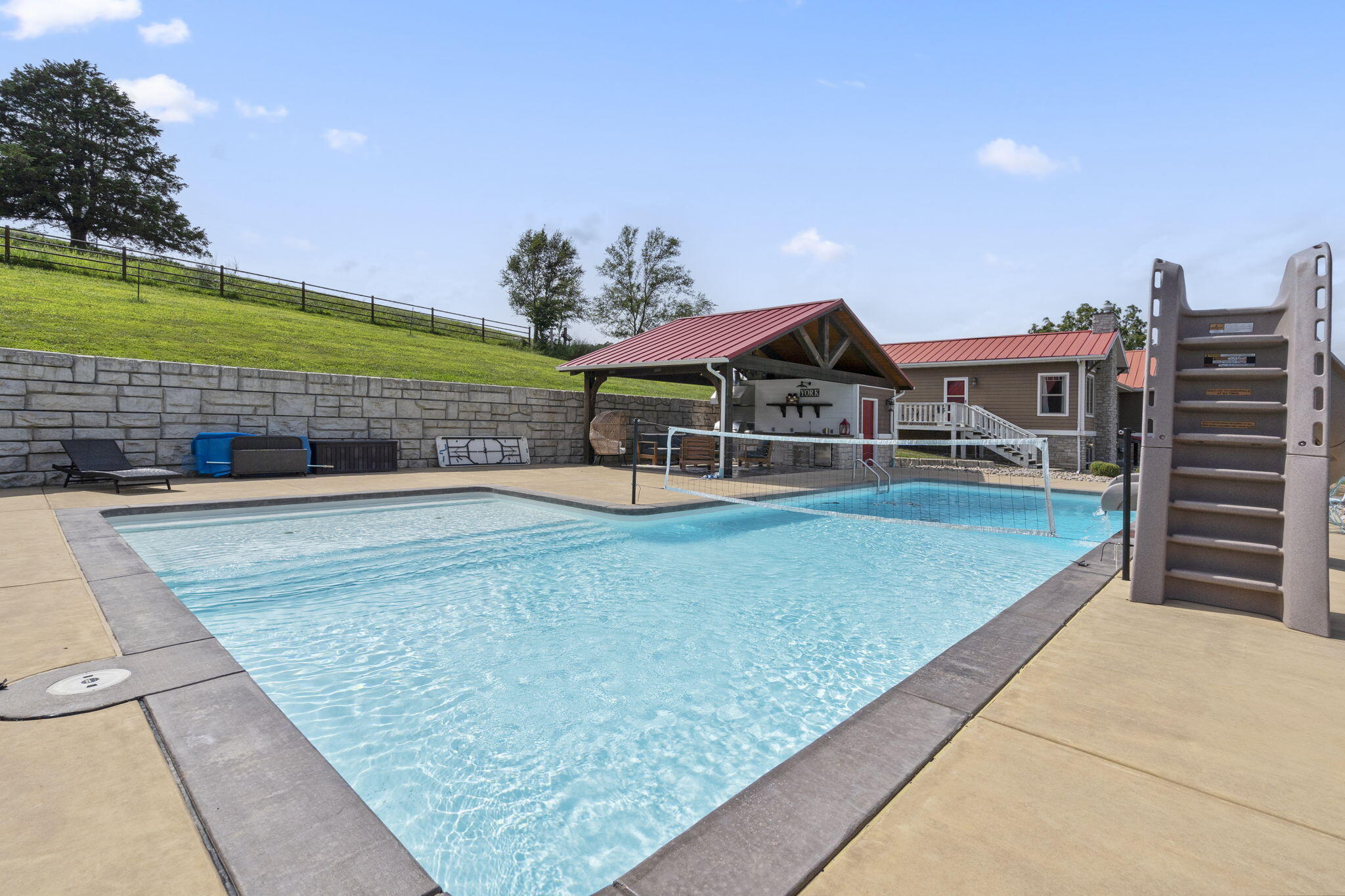 2167 Susanna Road Property Photo 14