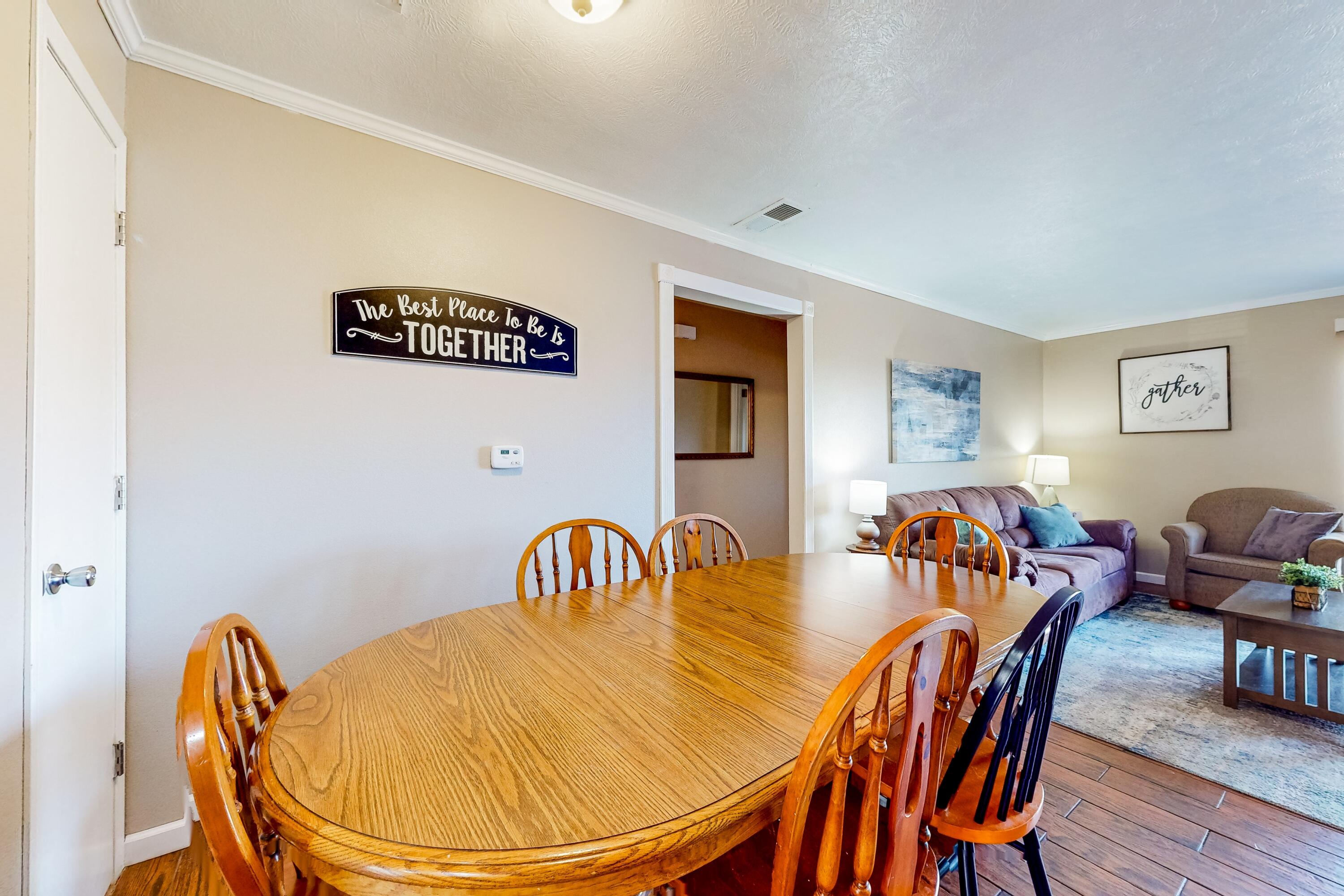 2956 Vineyards Parkway Property Photo 5