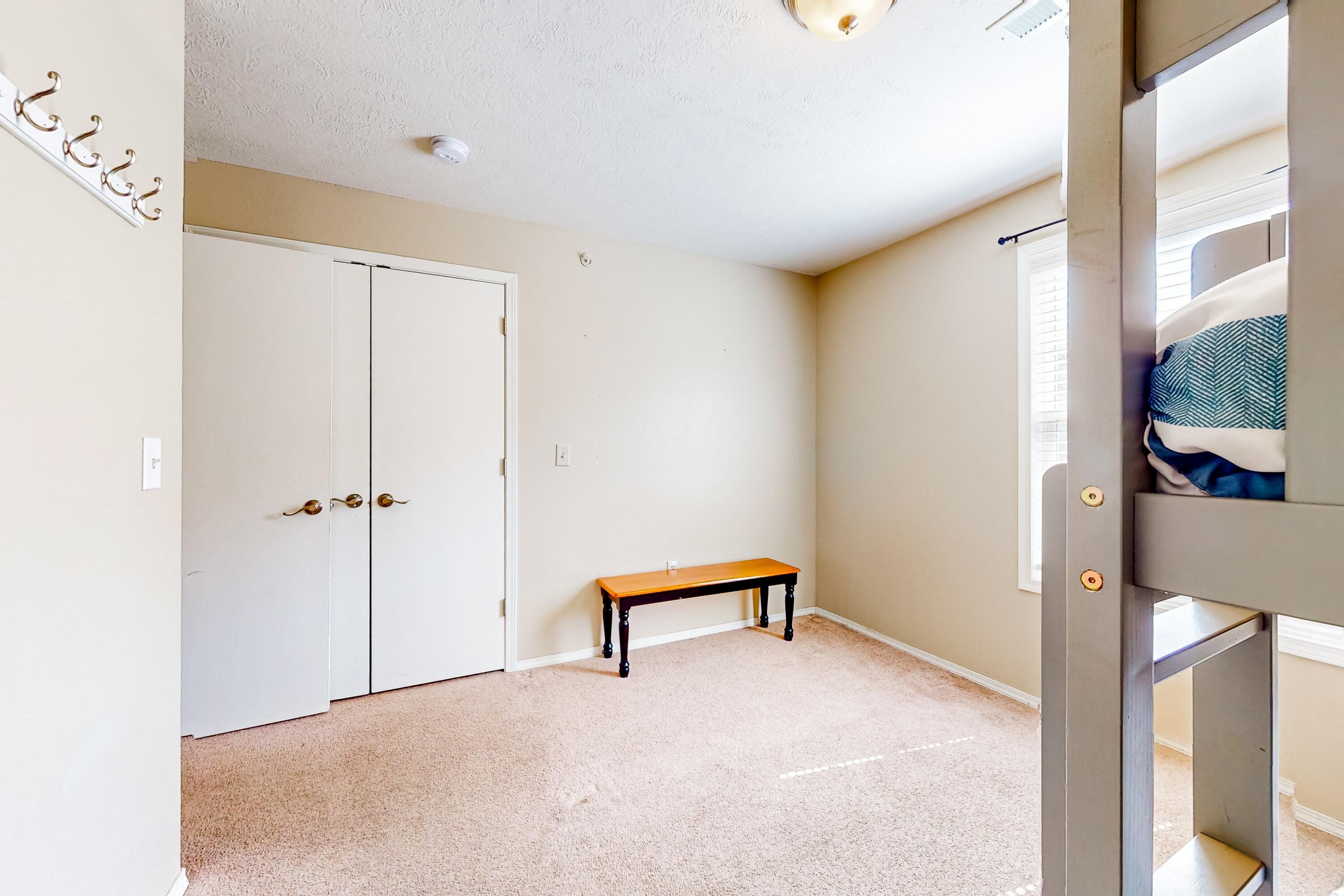 2956 Vineyards Parkway Property Photo 25