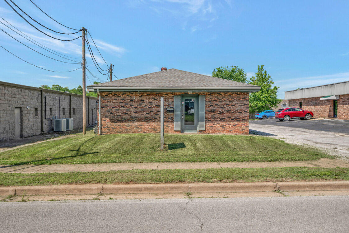 516 West Mccord Street Property Photo 1