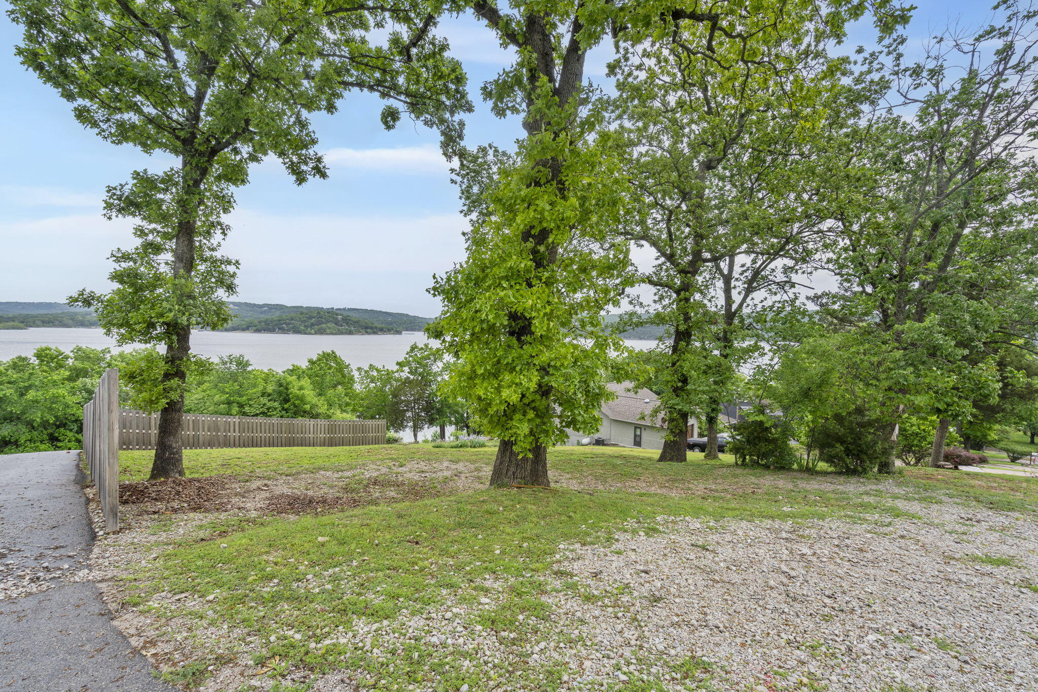 971 Point Seven Road Property Photo 7