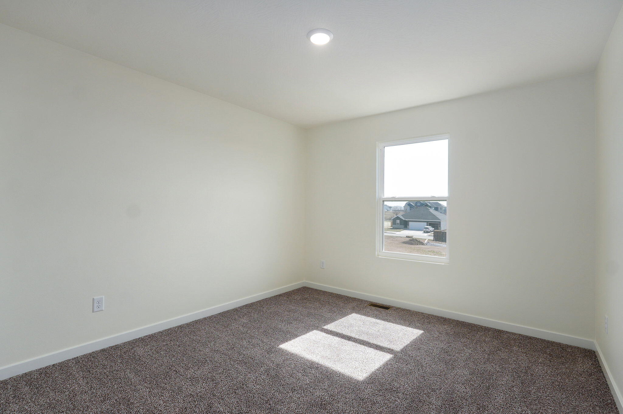 1598 East Macon Street Property Photo 25