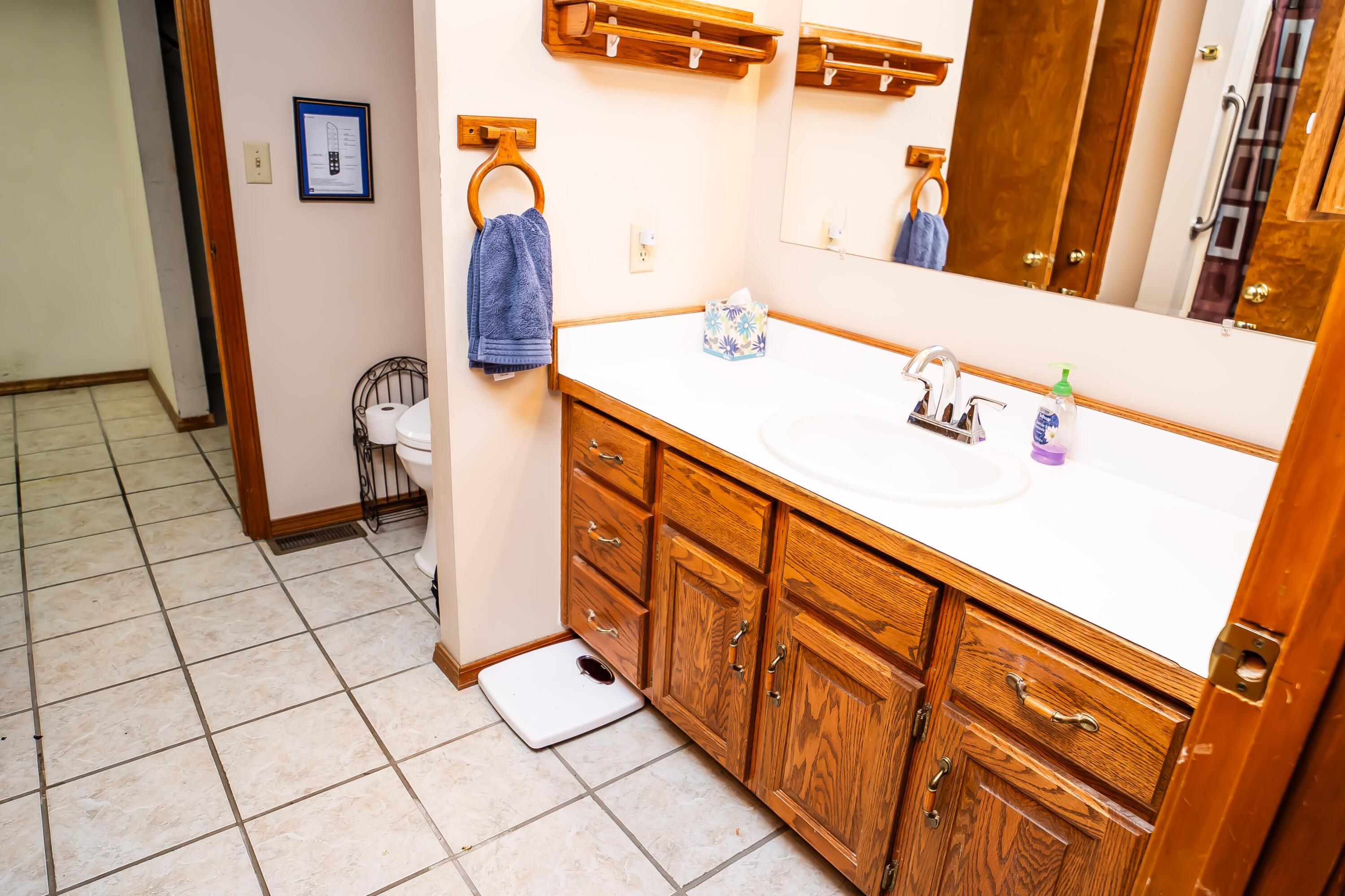 3672 East Farm Road 26 Property Photo 15