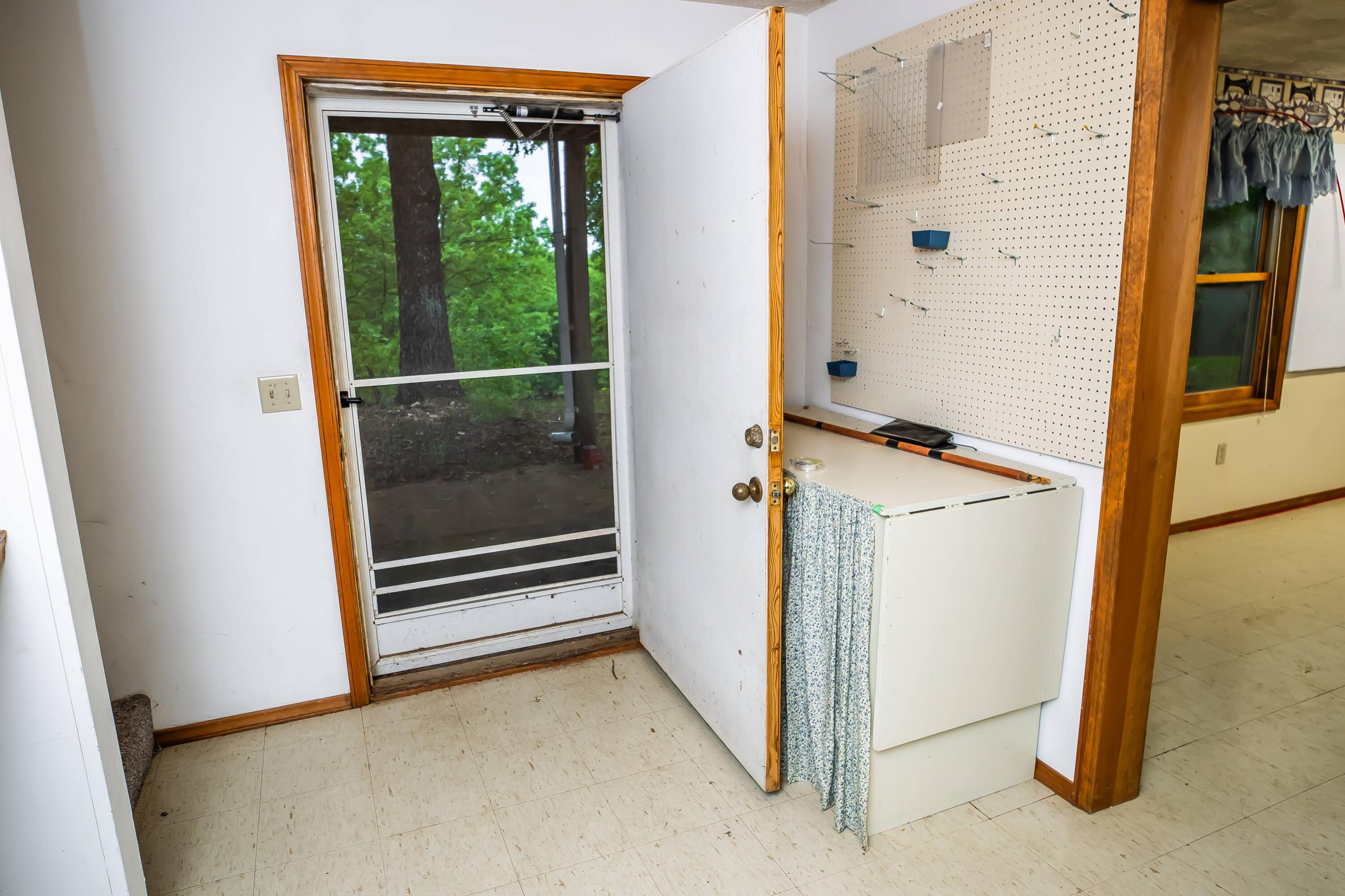 3672 East Farm Road 26 Property Photo 35