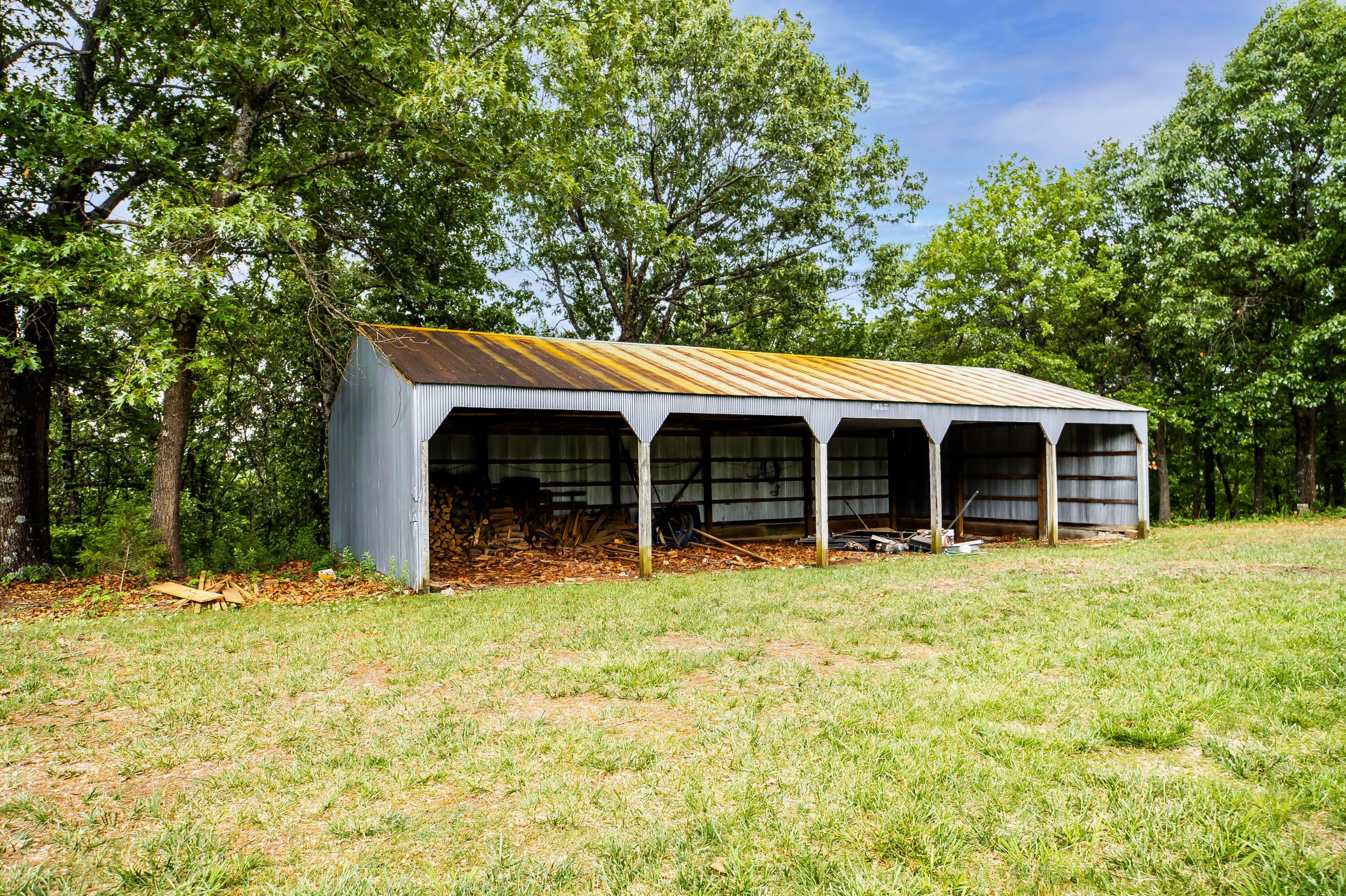 3672 East Farm Road 26 Property Photo 37