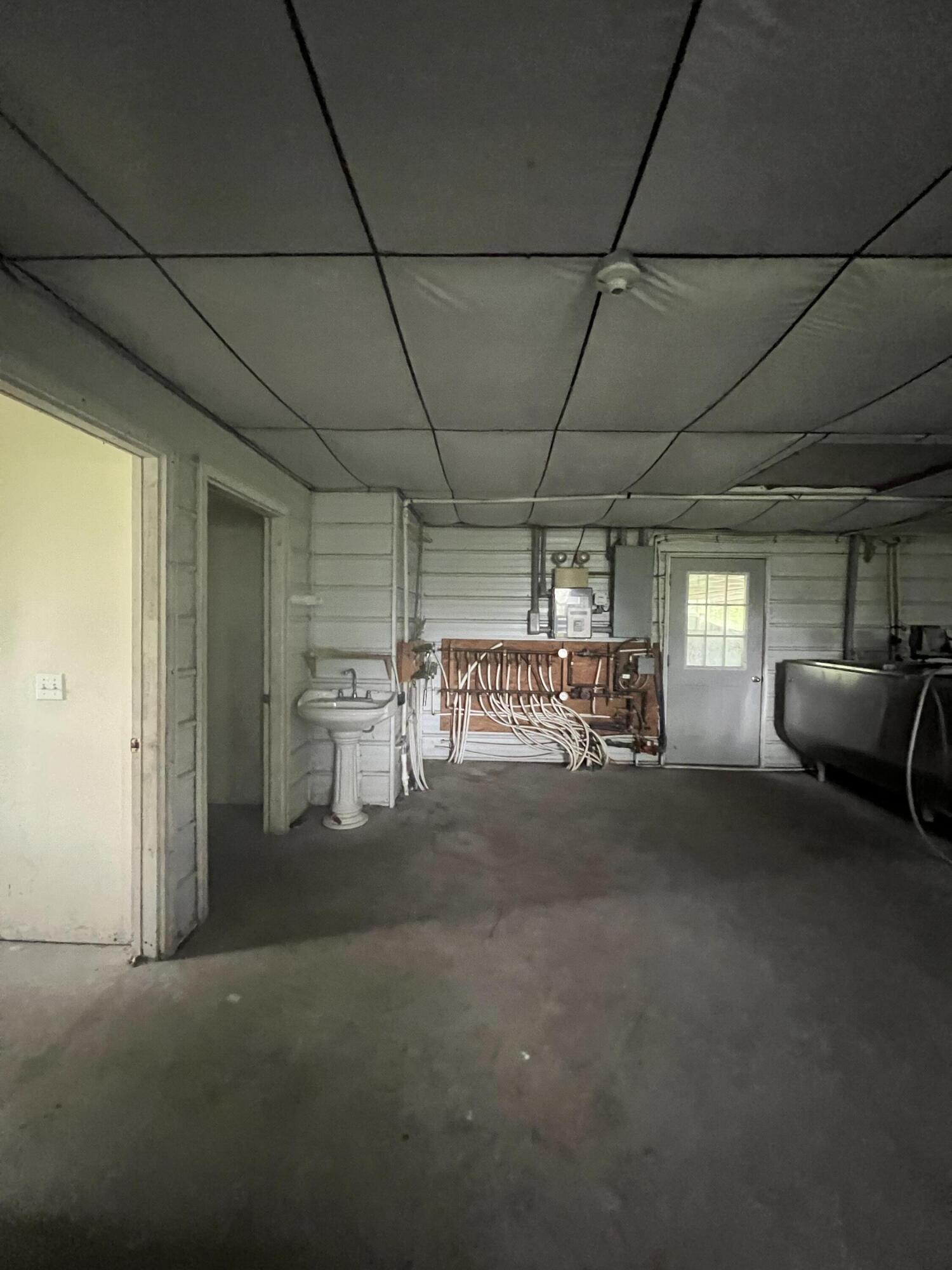 7828 Newkirk Road Property Photo 41