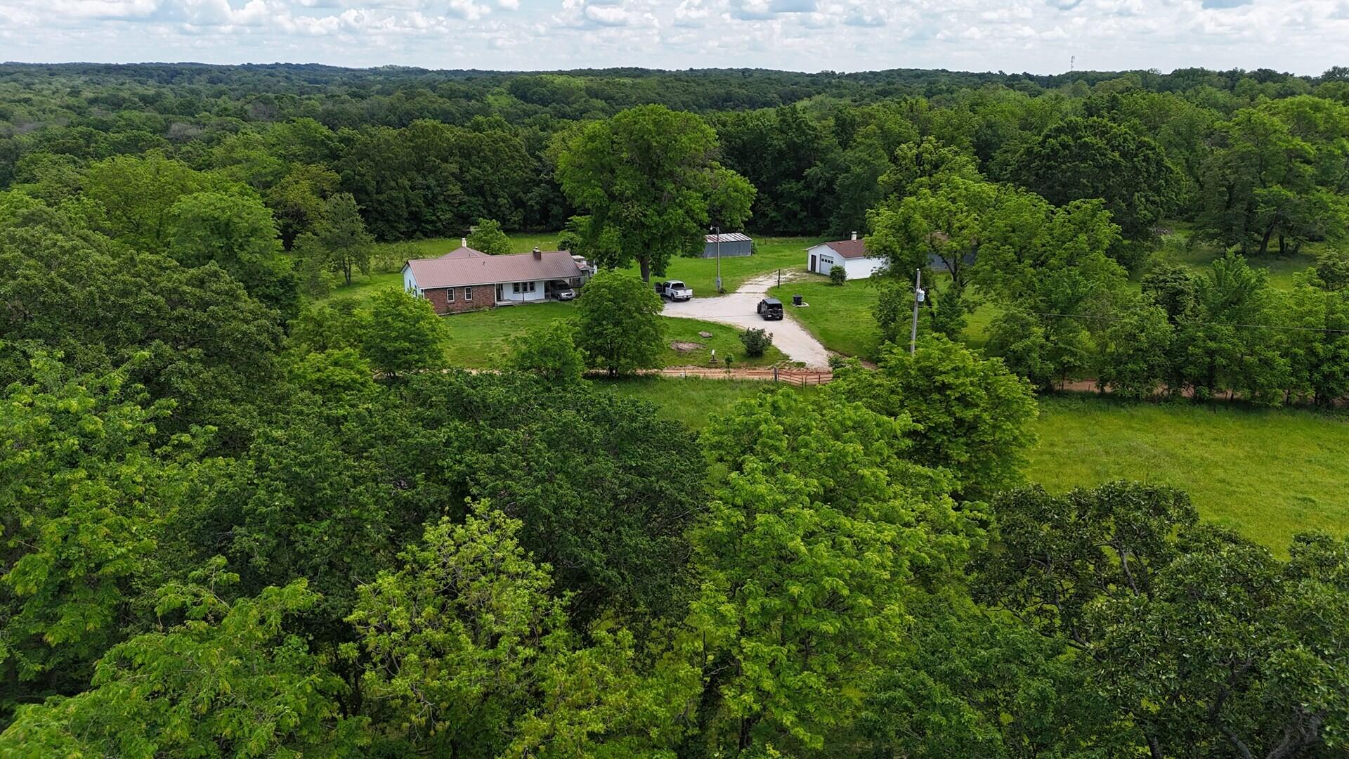 9878 South 1709 Road Property Photo 1