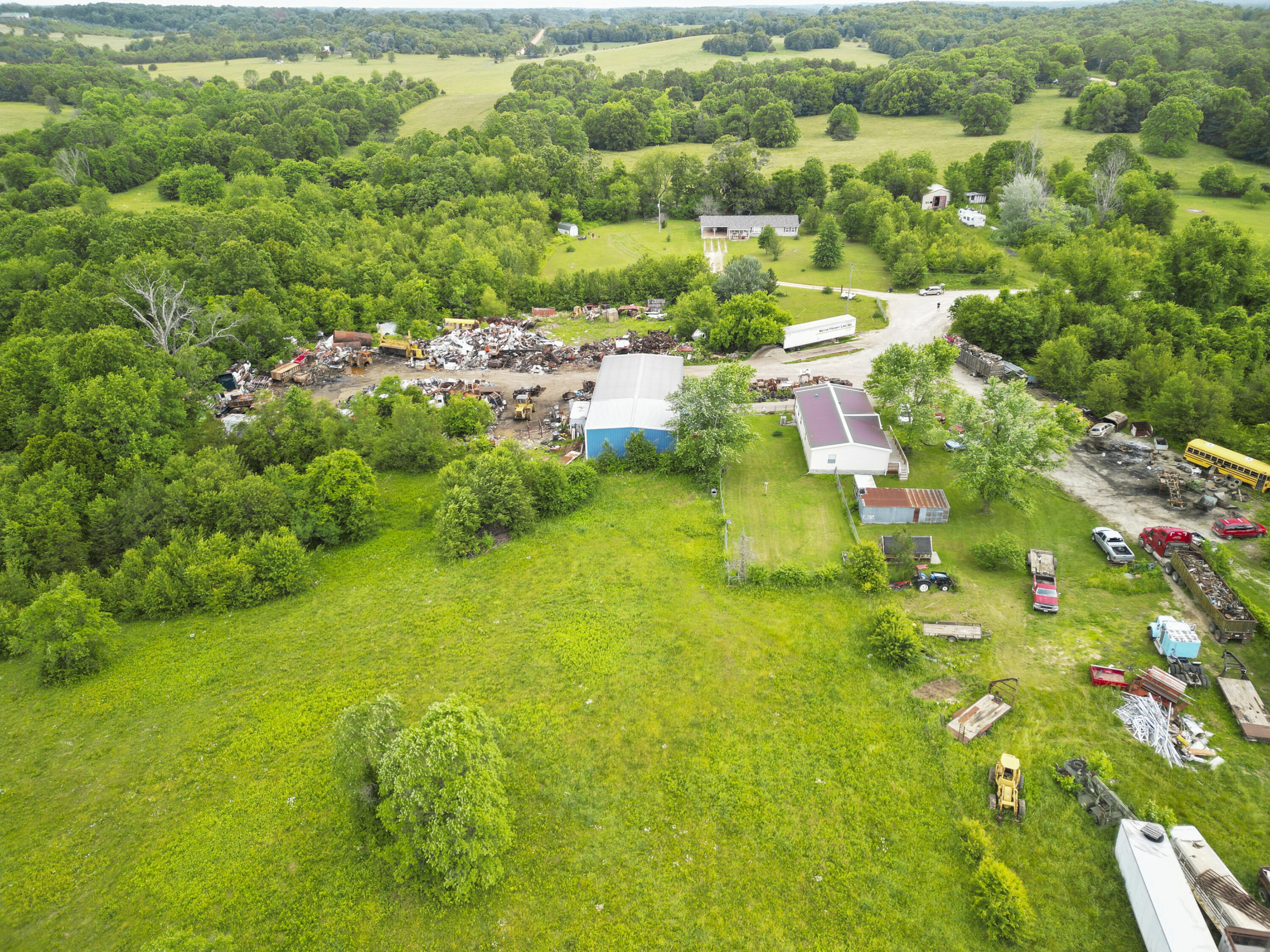 1219 Private Road 1060 Property Photo 4