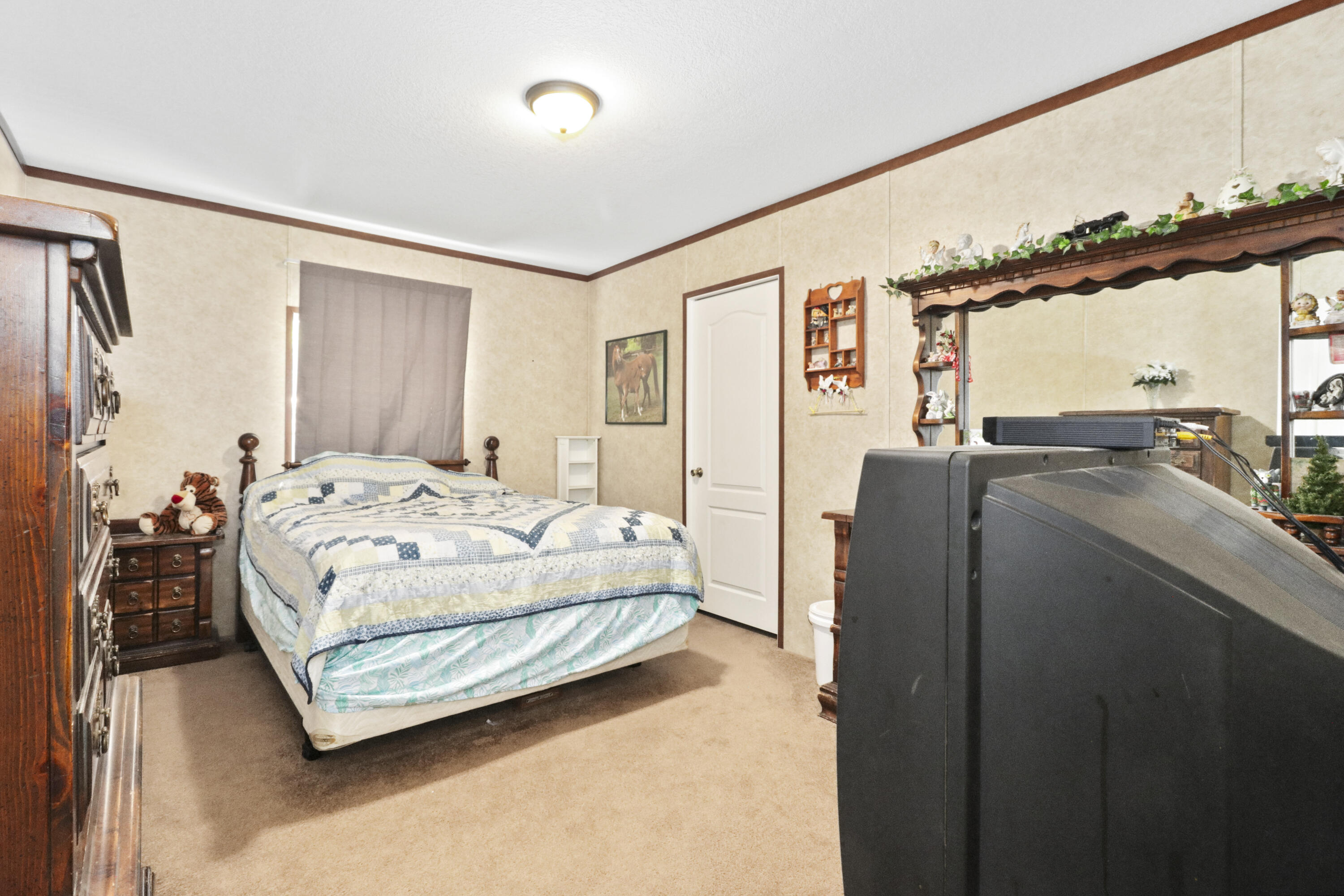 1219 Private Road 1060 Property Photo 16