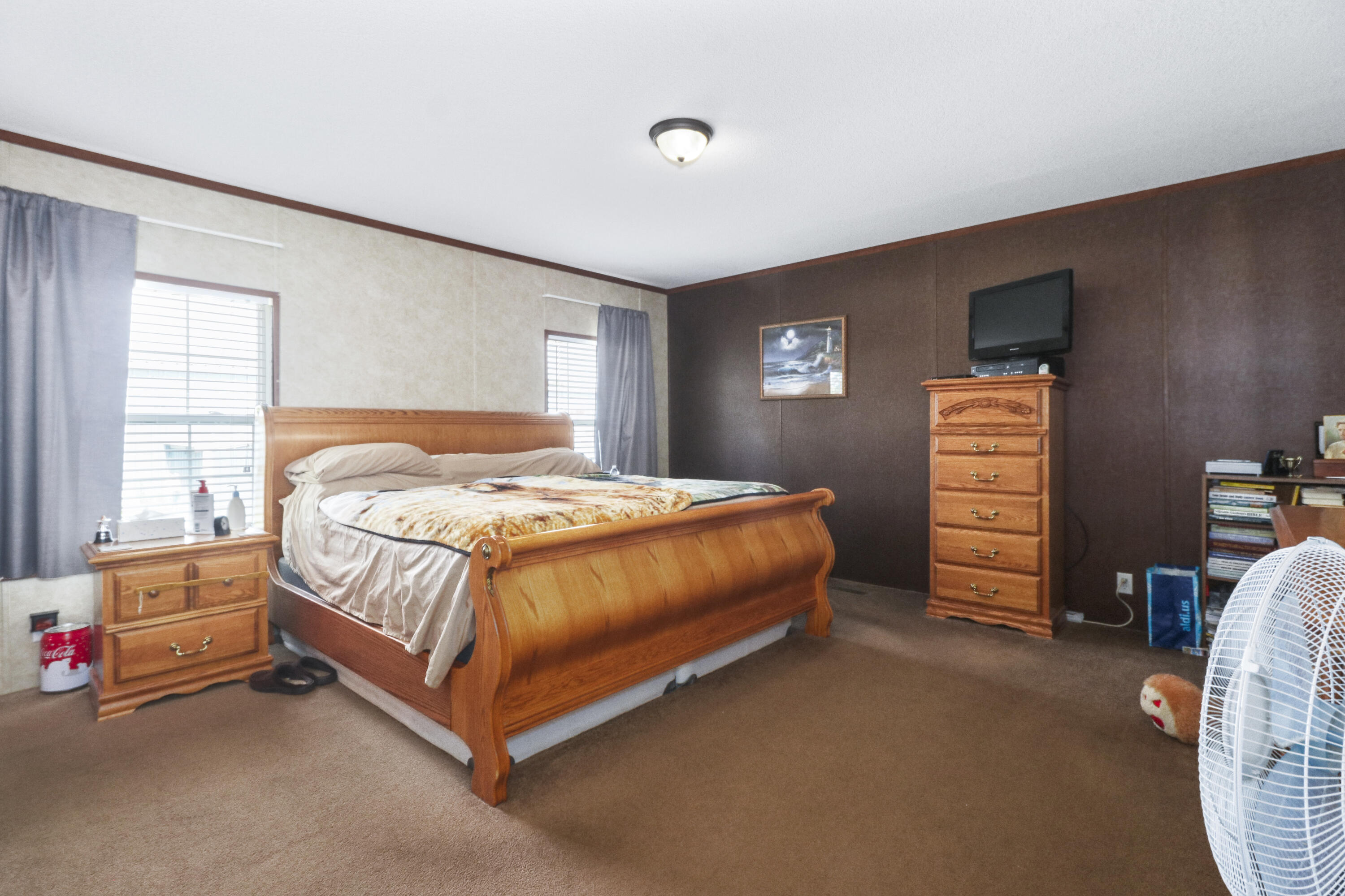 1219 Private Road 1060 Property Photo 18