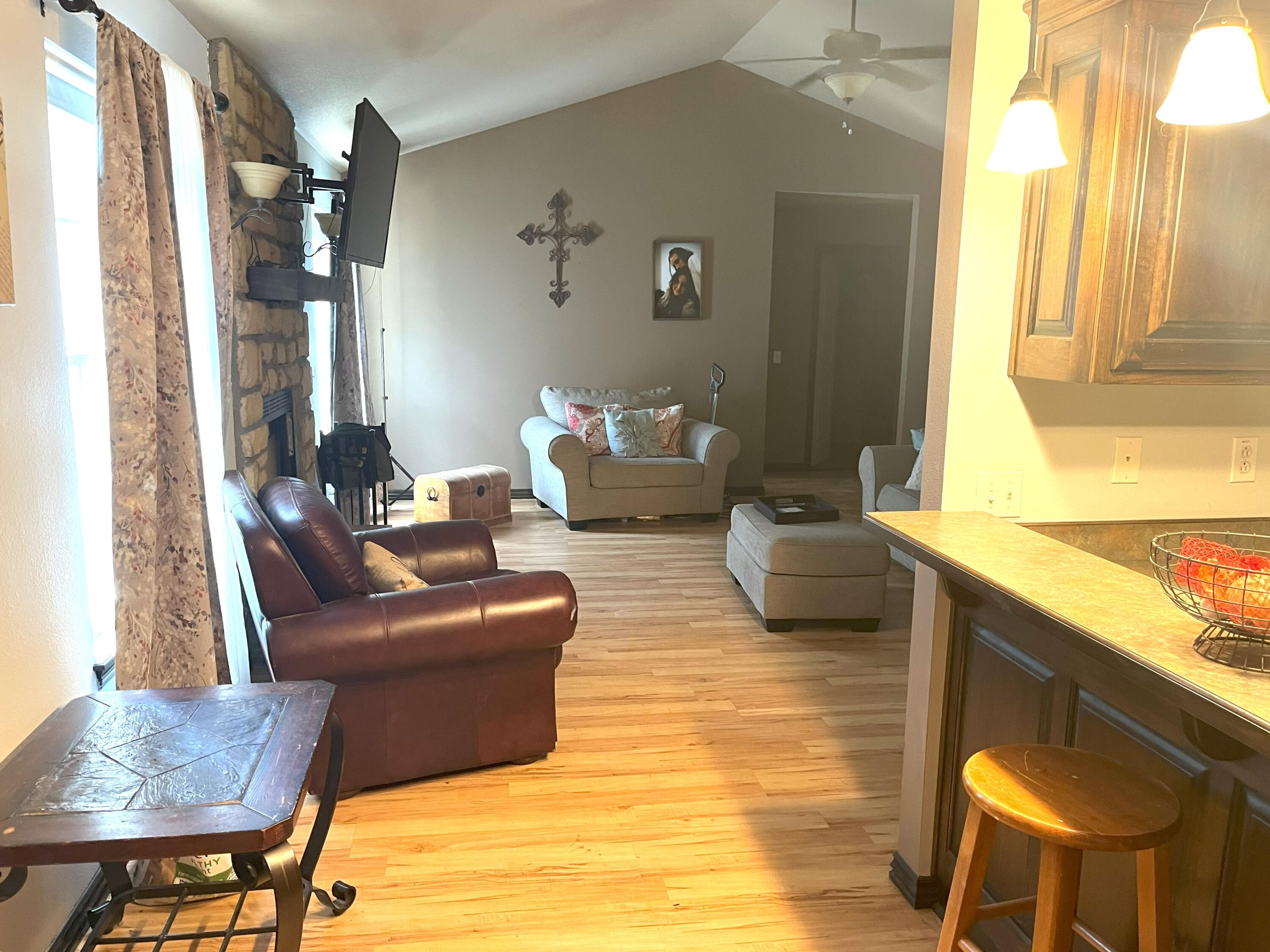 2800 Briaroaks Lane Property Photo 14