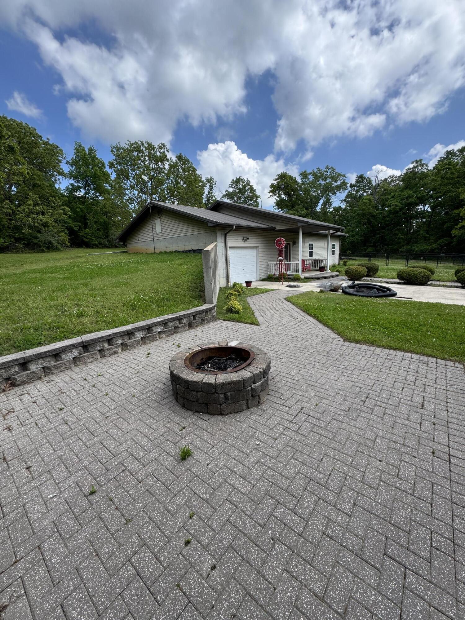 6925 State Route 17 Property Photo 2