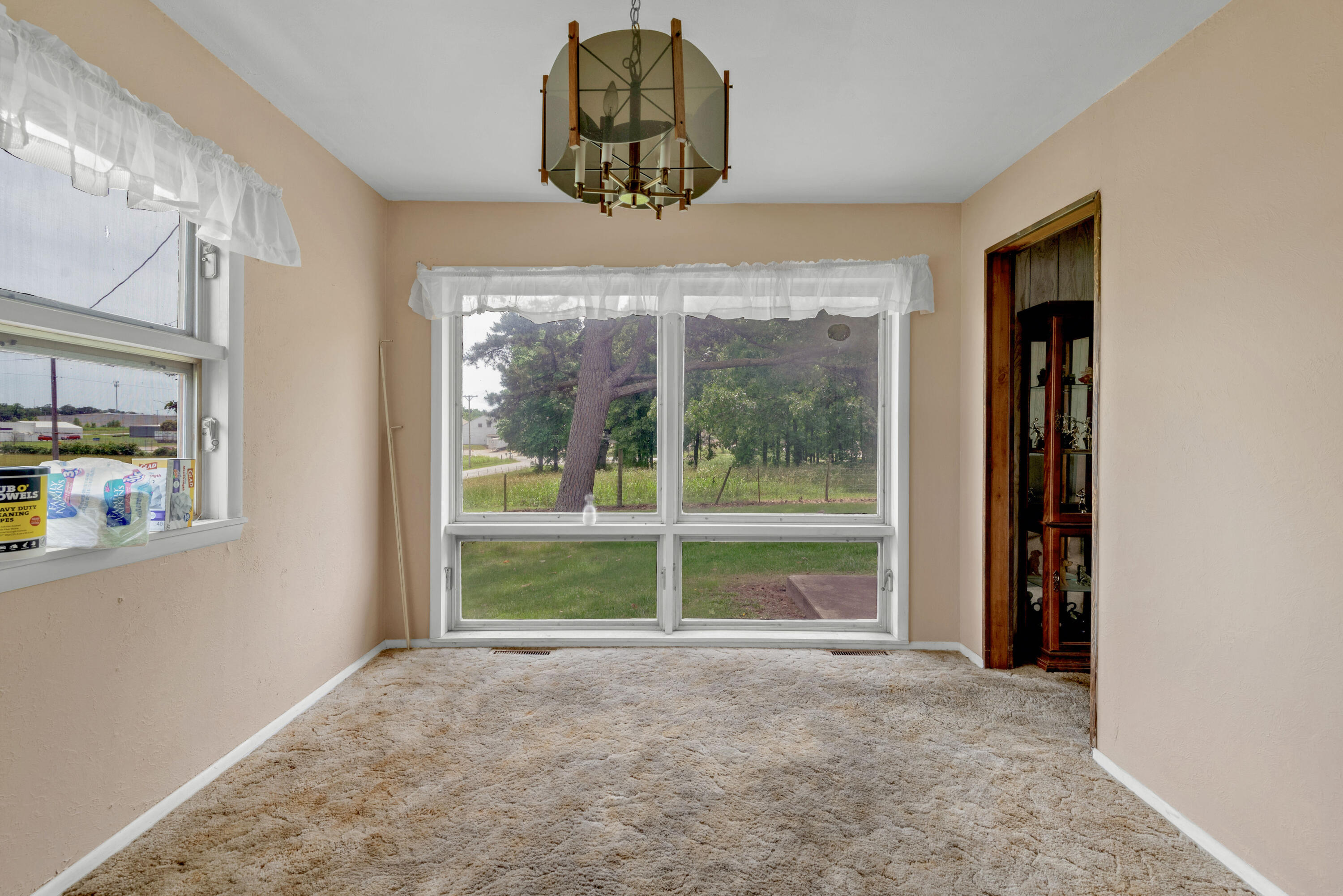 2984 Oak Ridge Extension Property Photo 11