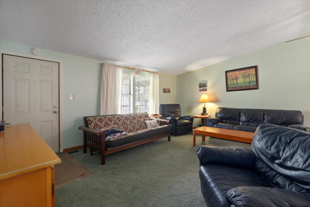 3164 County Road 662 Property Photo 5