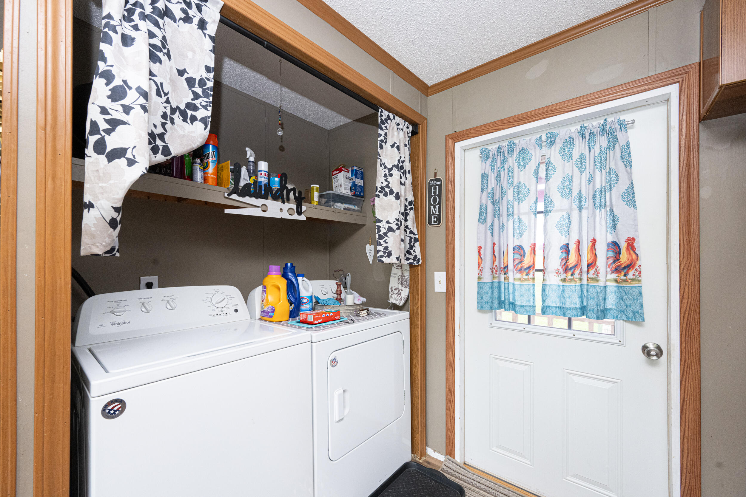 3555 Farm Road 1012 Property Photo 16