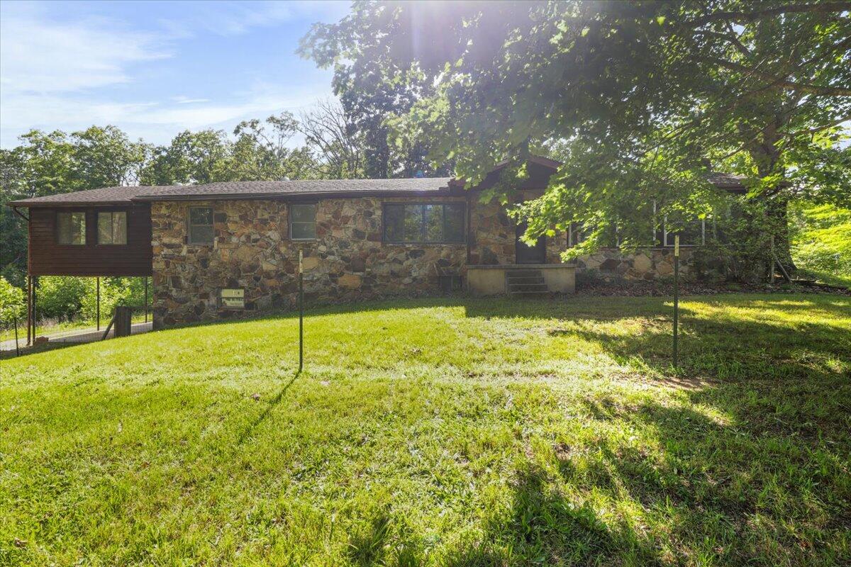 9845 County Road 8530 Property Photo 3