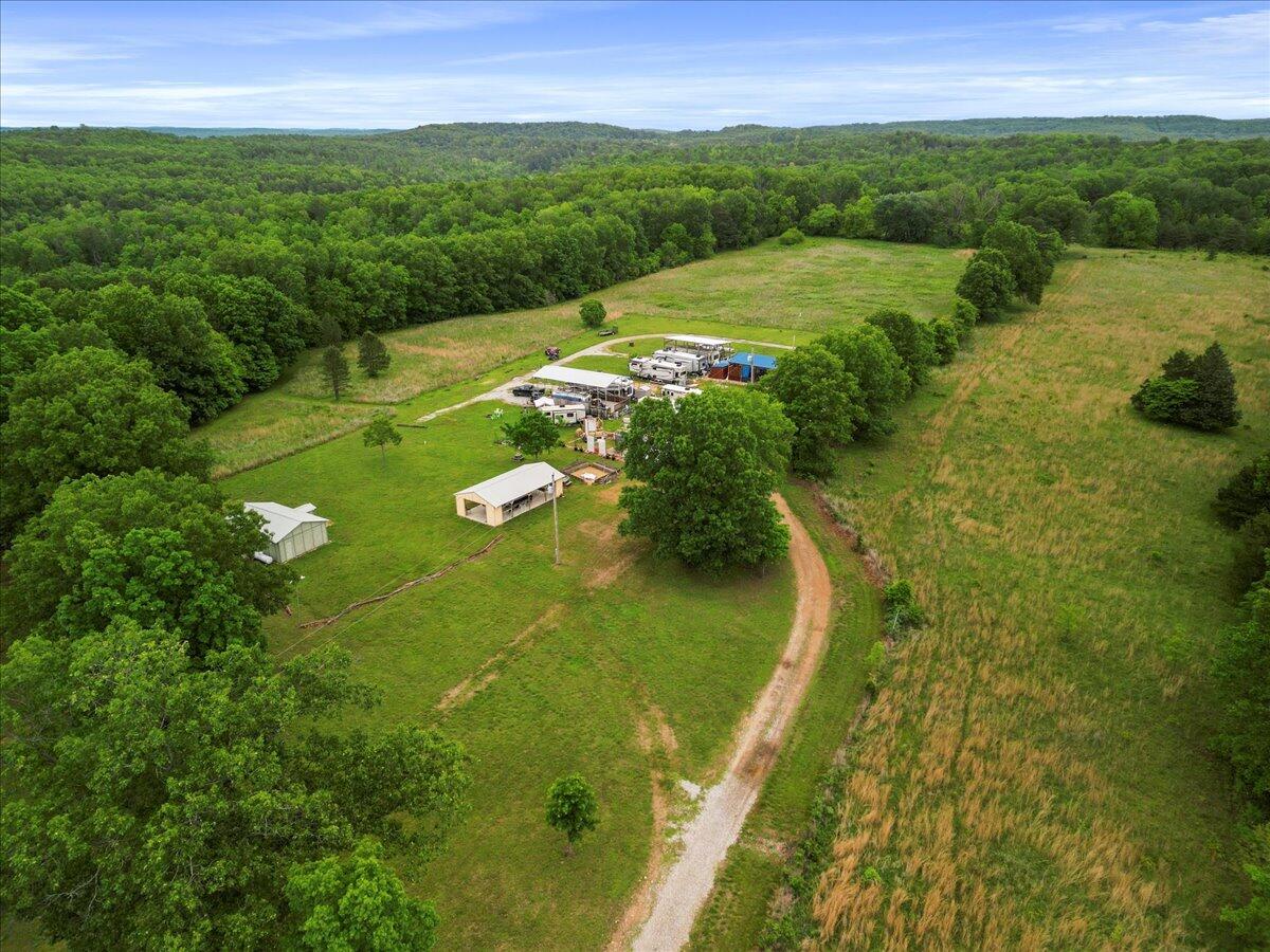 7064 County Road 14-223 Property Photo 12