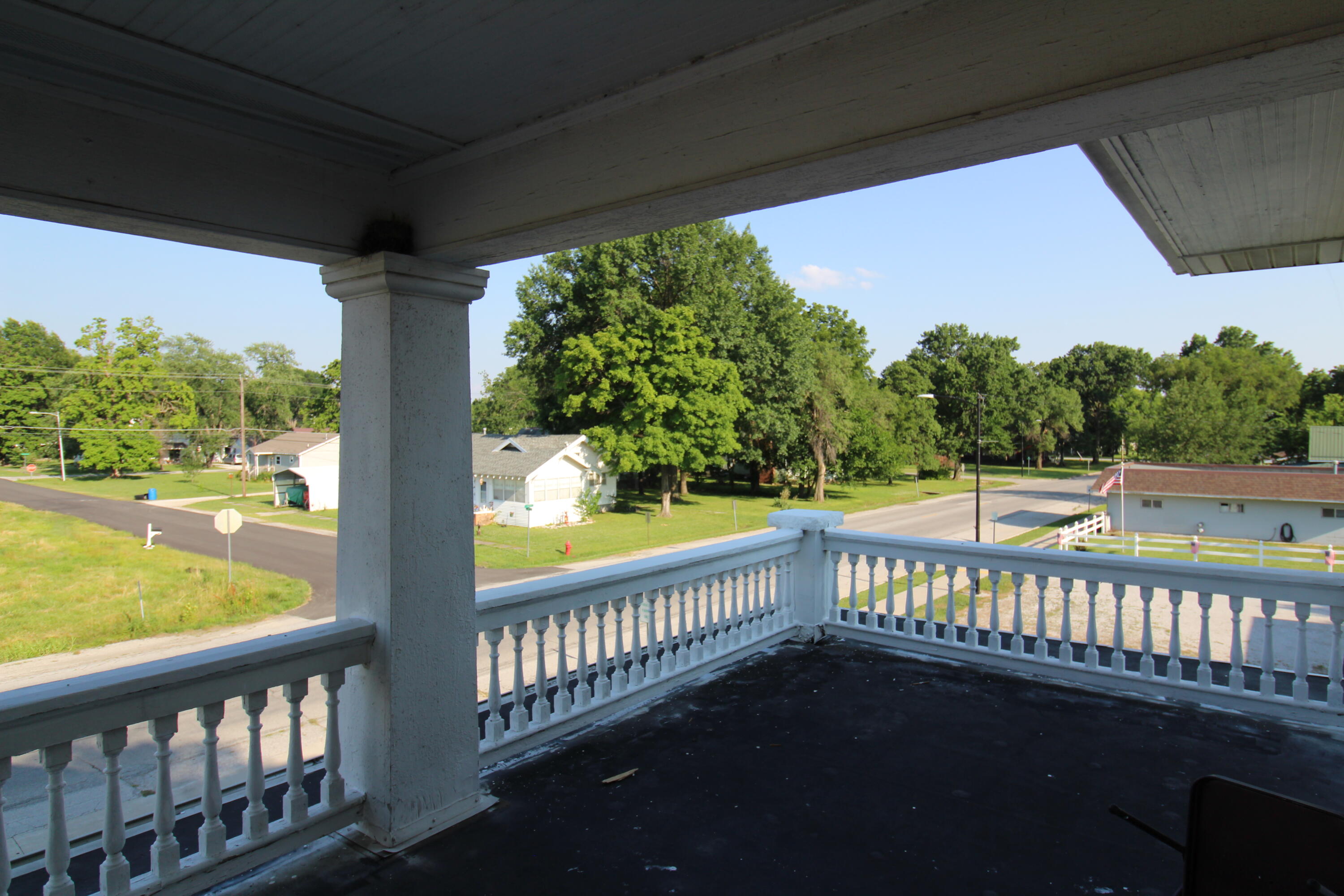 1001 South Main Street Property Photo 8