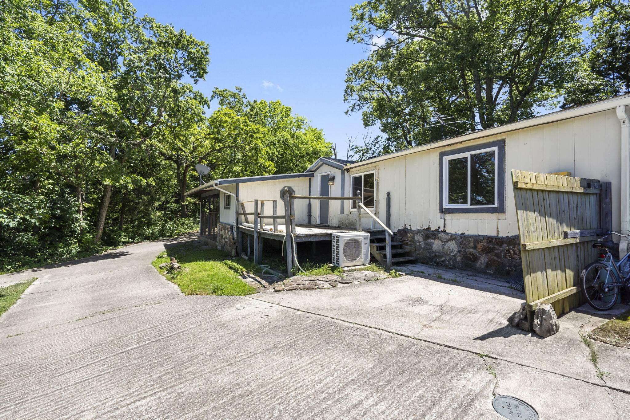 1066 Bird Road Property Photo 6