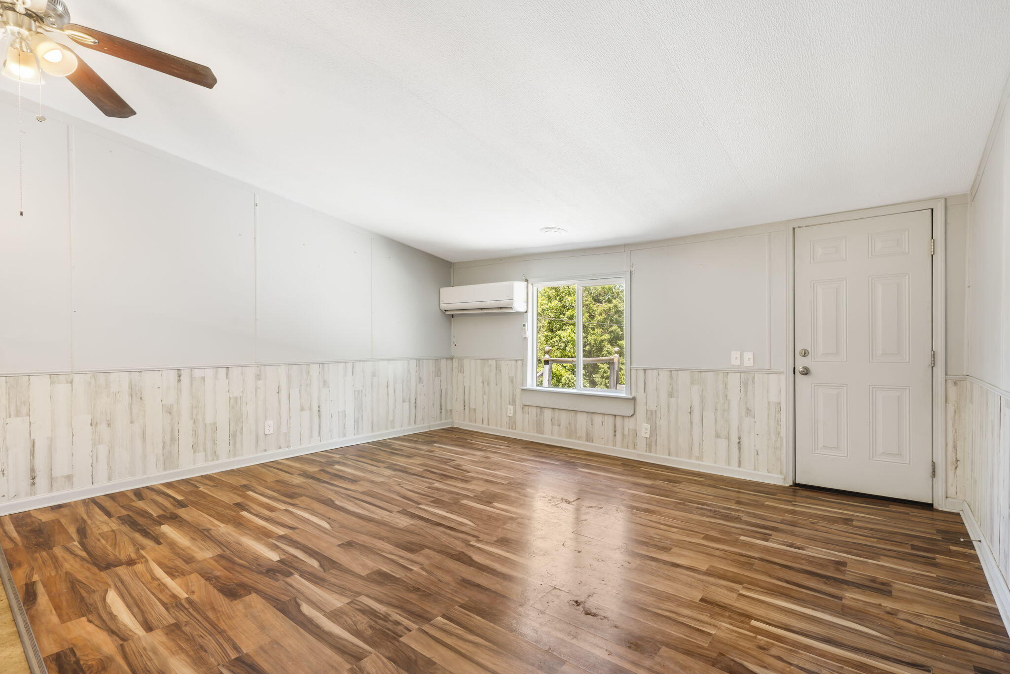 1066 Bird Road Property Photo 8