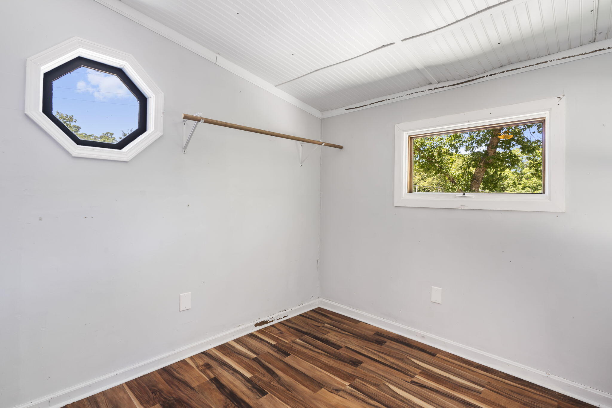 1066 Bird Road Property Photo 15