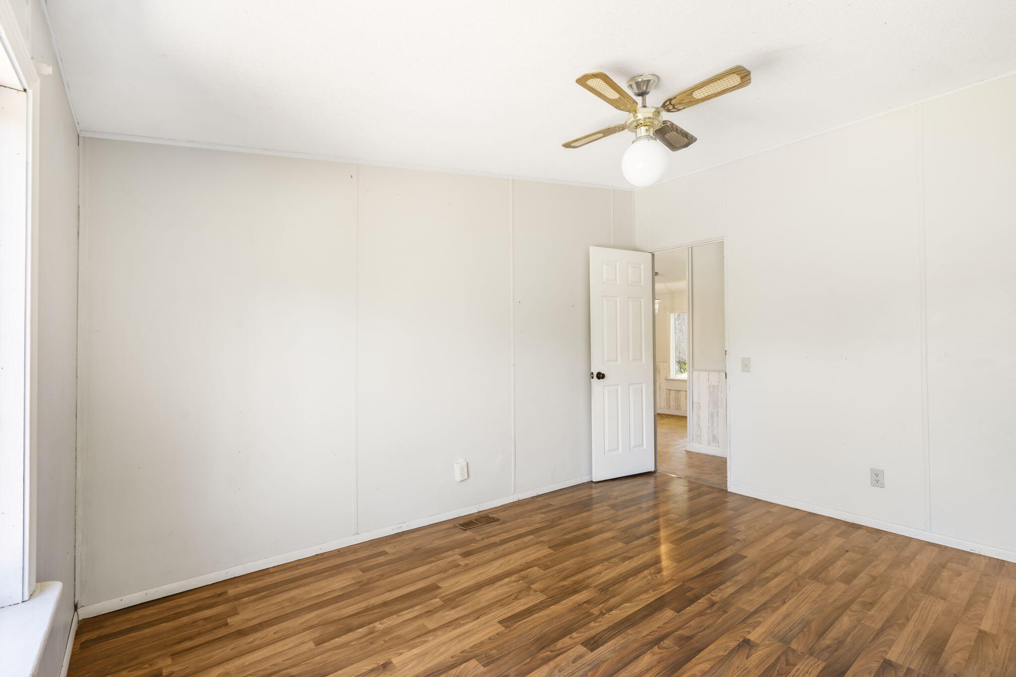 1066 Bird Road Property Photo 19
