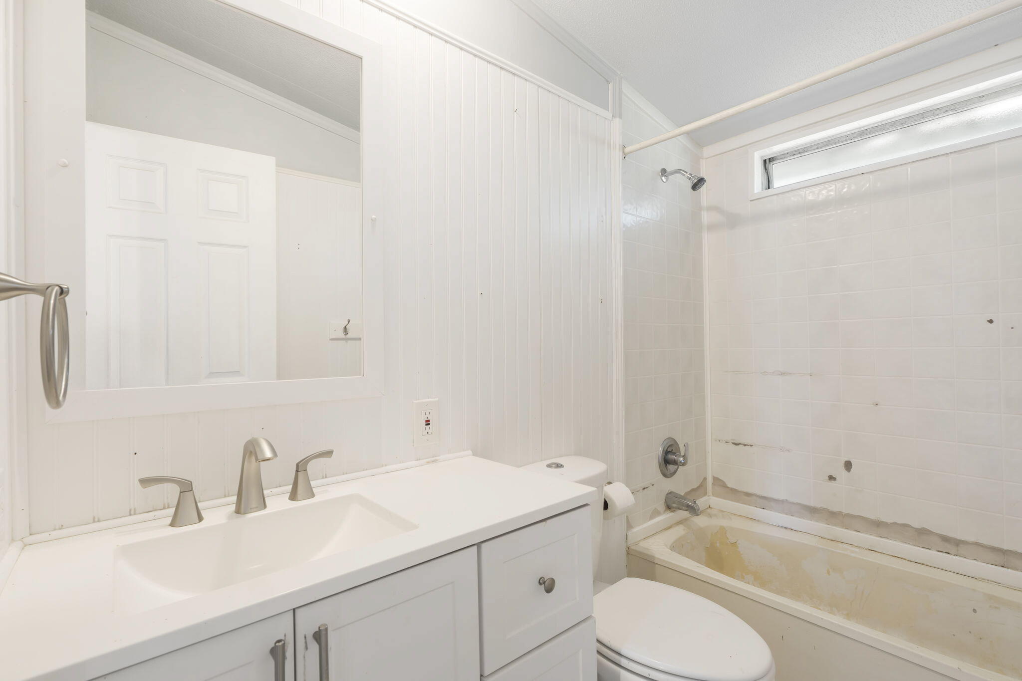 1066 Bird Road Property Photo 22