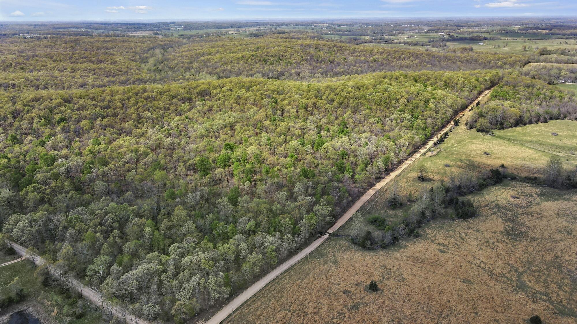 000 State Route E Property Photo 2