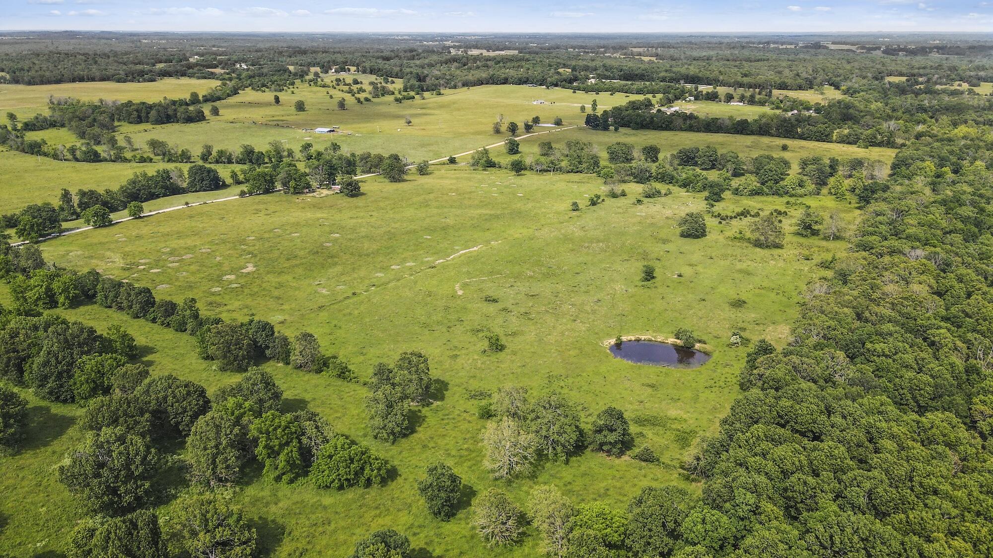 000 State Route E Property Photo 39