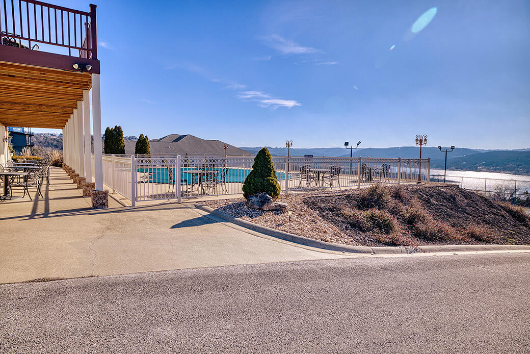 Lot 353 Emerald Isle Drive Property Photo 6